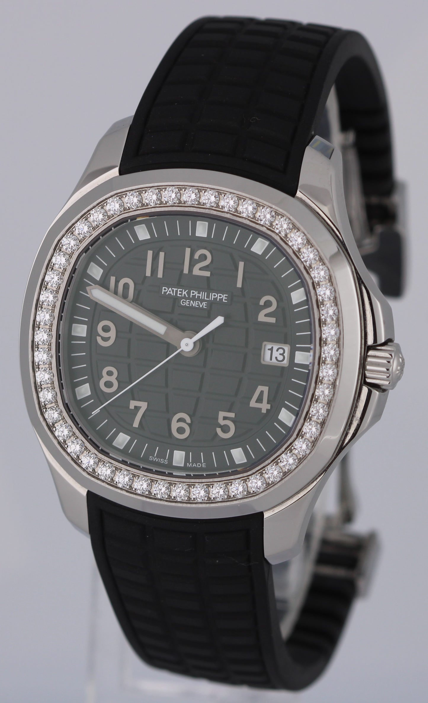 2022 PAPERS Patek Philippe Aquanaut Black DIAMOND 38.8mm 5267/200A-001 Watch BOX