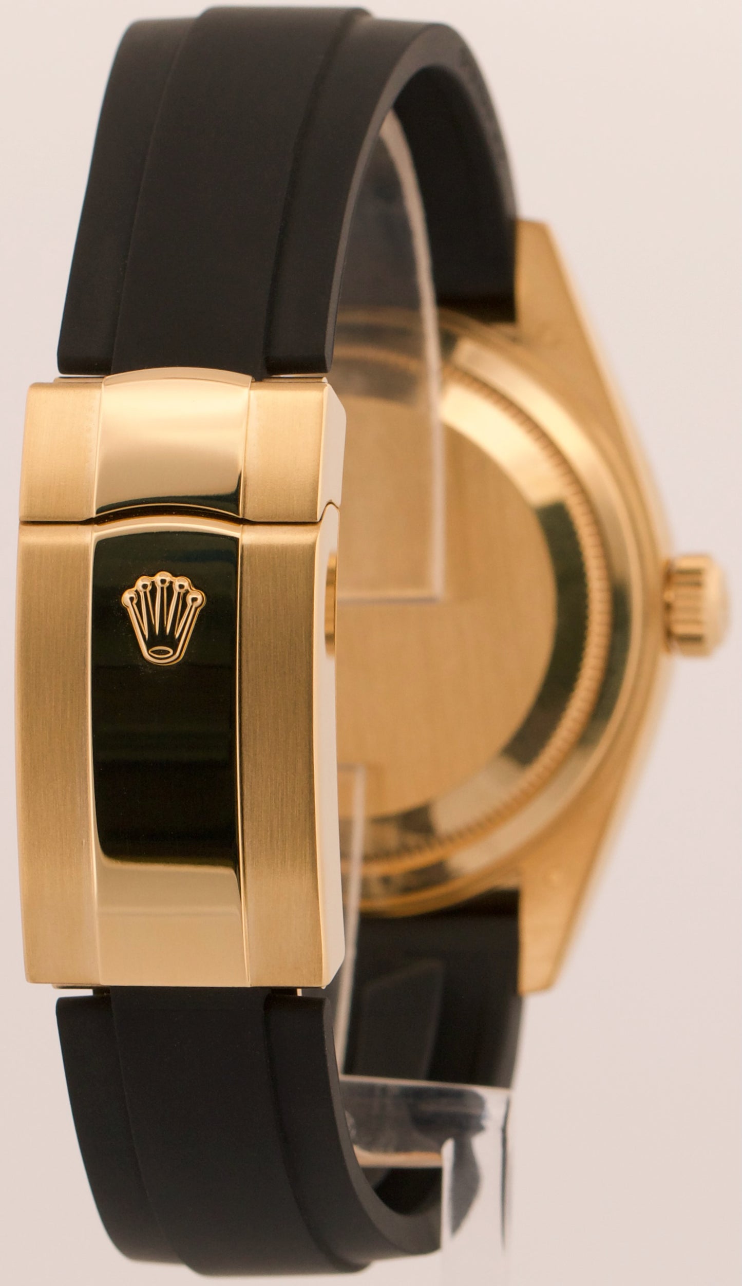 2021 Rolex Sky-Dweller 326238 18K Yellow Gold Black Oysterflex 42mm Box Papers