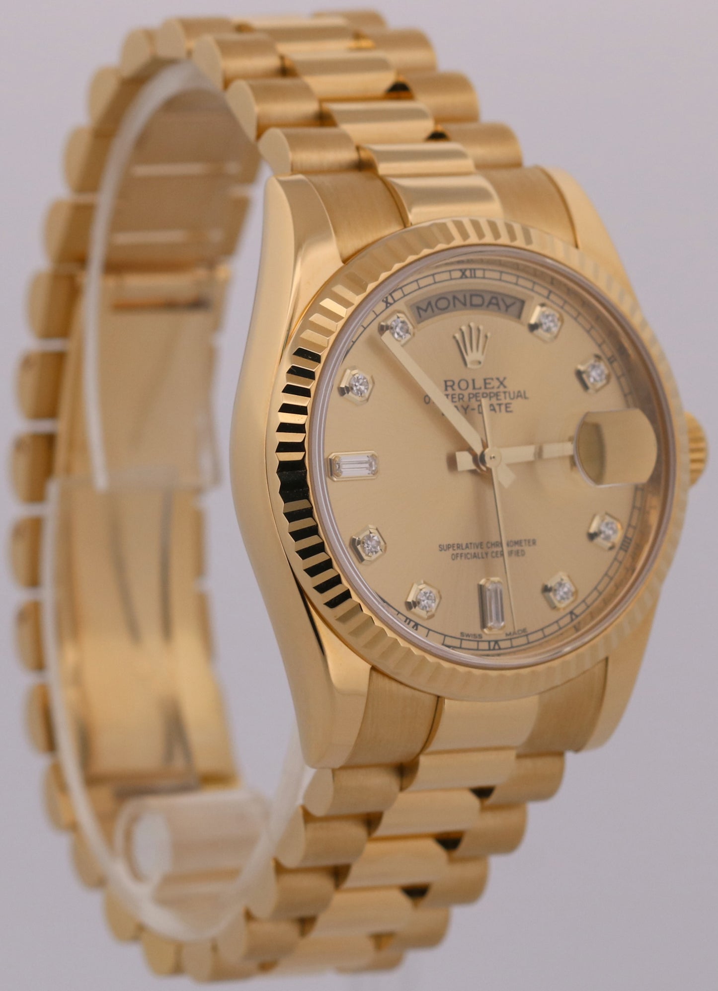 Rolex Day-Date 118238 Factory Diamond 18K Yellow Gold Random-Serial 36mm Box