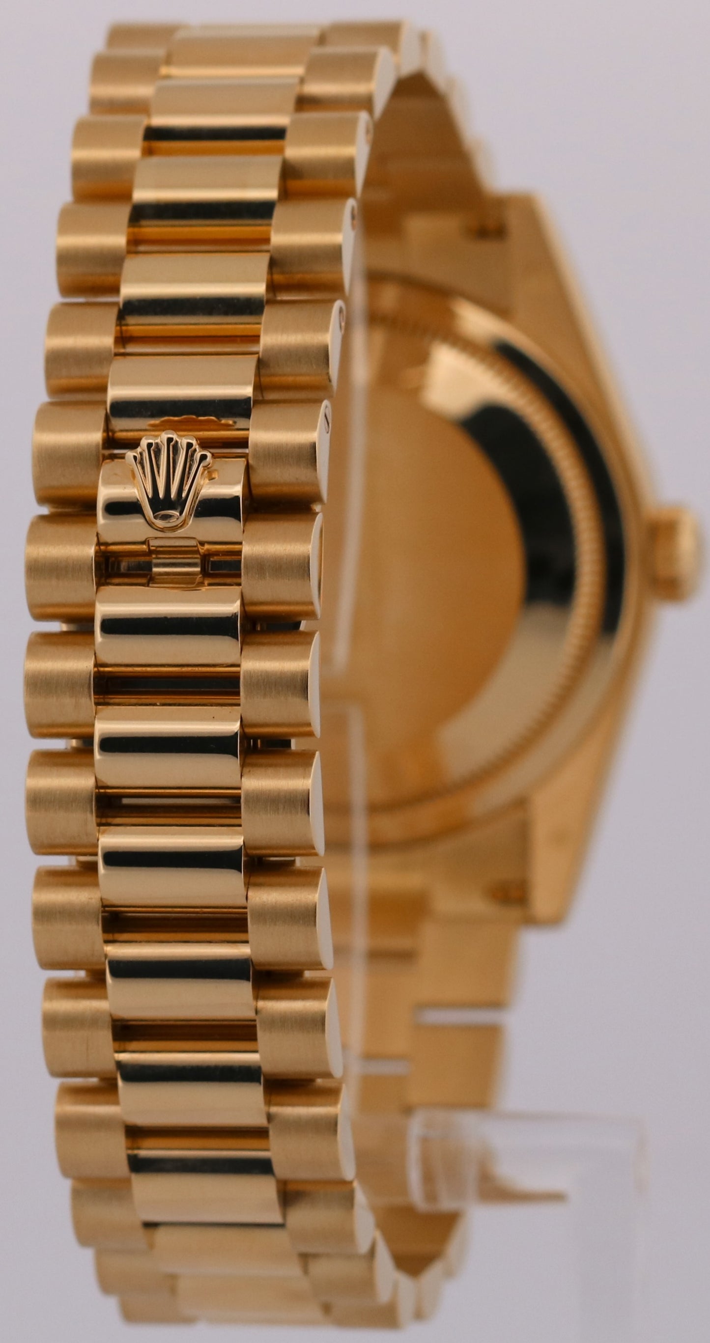 Rolex Day-Date 118238 Factory Diamond 18K Yellow Gold Random-Serial 36mm Box