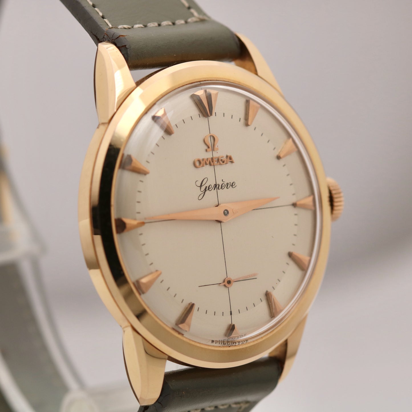 Unisex Omega Geneve 18K Rose Gold Silver Leather 35mm Manual 35mm Watch 2903