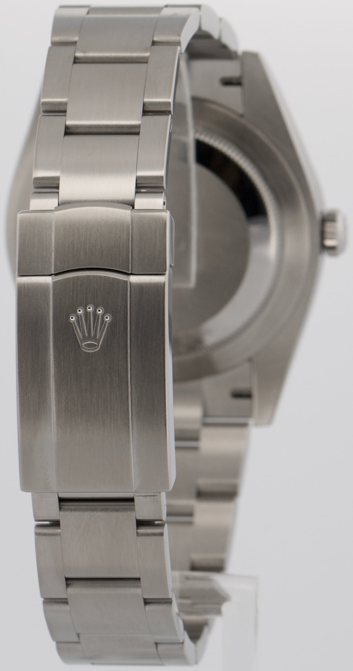 2025 Rolex Oyster Perpetual 124300 Silver Stainless Steel 41mm Watch Box Papers