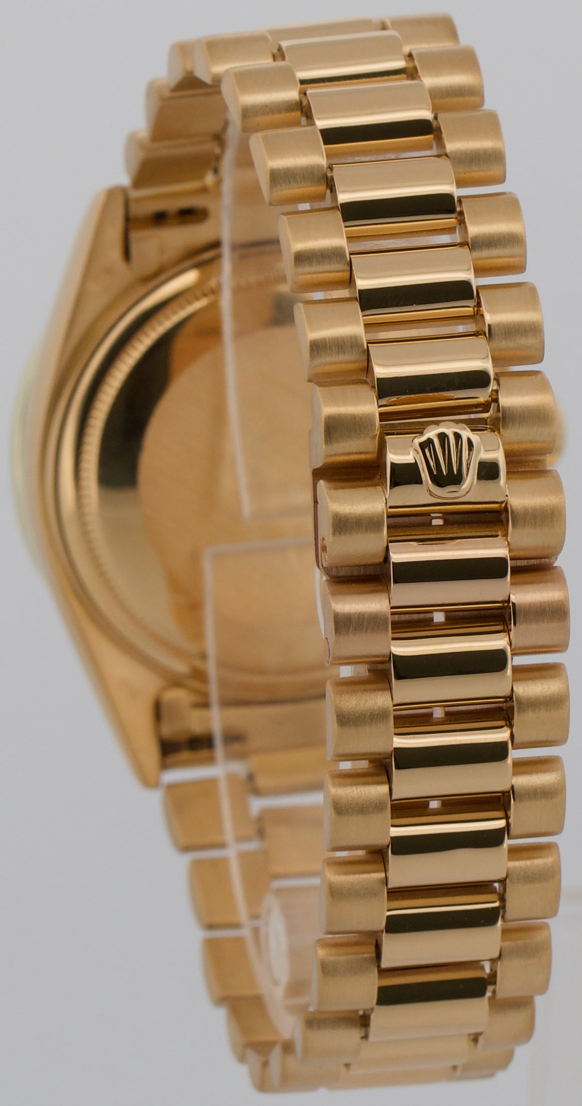 1979 Rolex Day-Date President 18038 Mother of Pearl Diamond 18K Gold 36mm Watch