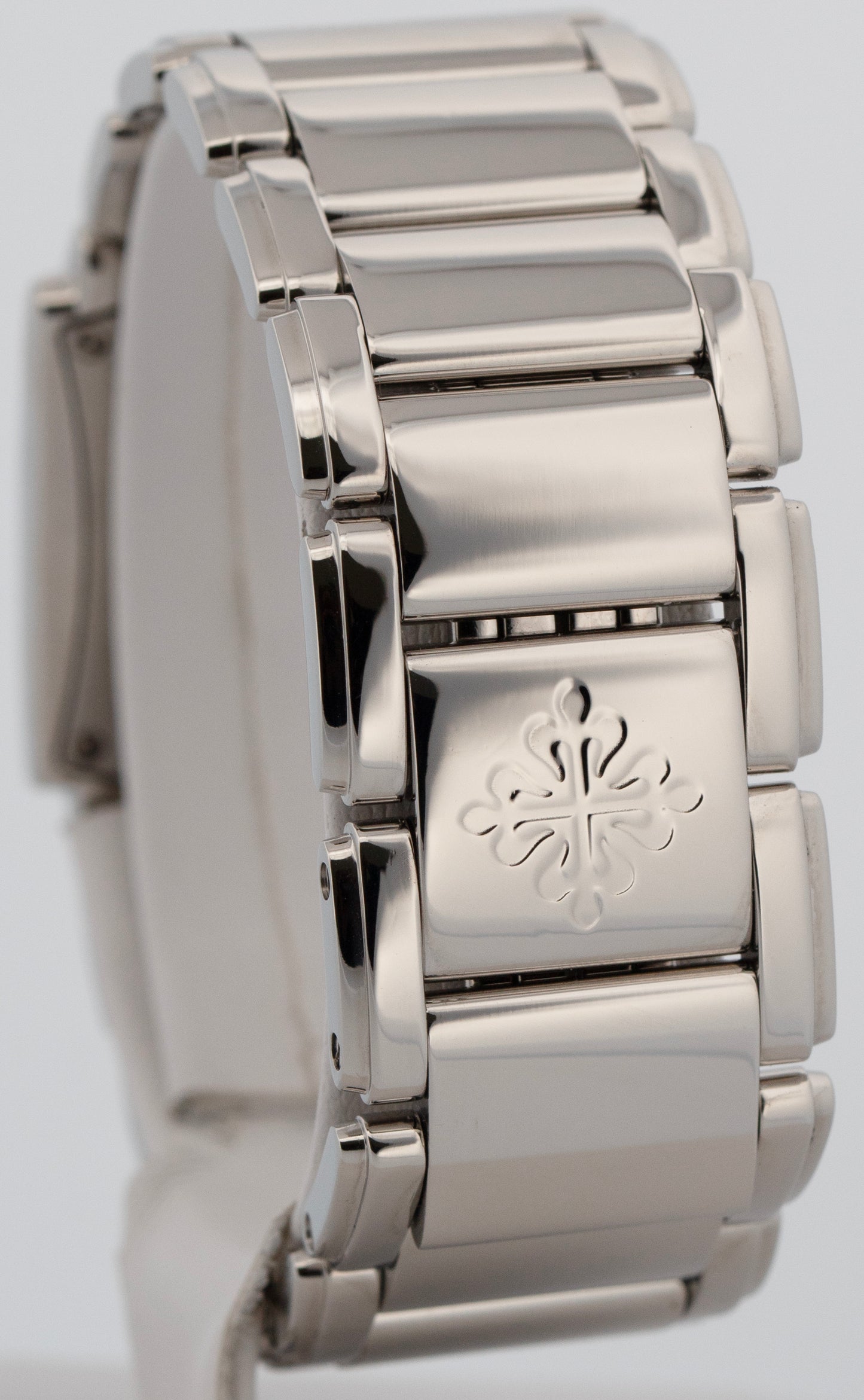 Ladies Patek Philippe Twenty-4 Ivory Steel DIAMOND 25mm Quartz Watch 4910/010