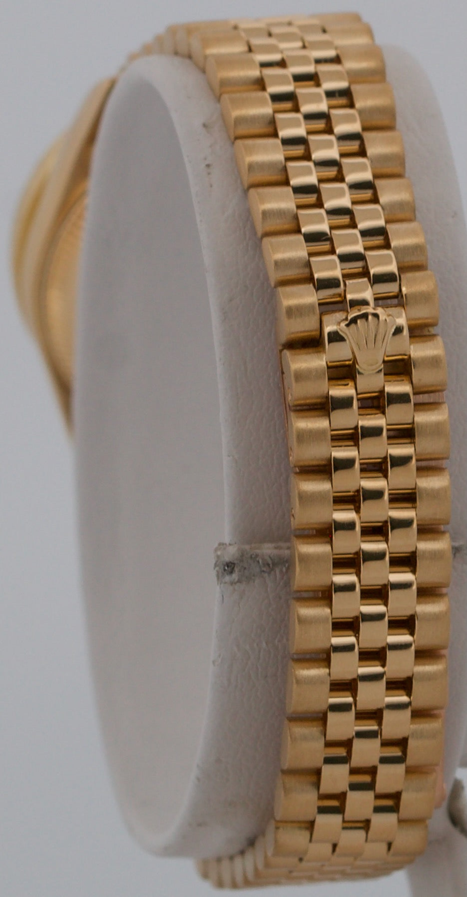 1995 Rolex Oyster Perpetual 26mm Blue Diamond 18K Gold Jubilee 67198 Box Papers