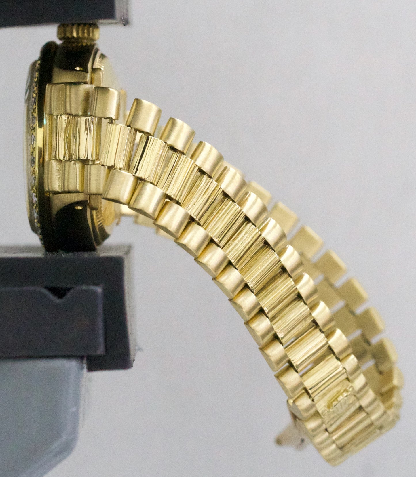 Rolex DateJust President 26mm CHAMPAGNE DIAMOND 18K Yellow Gold BARK 6917 BOX