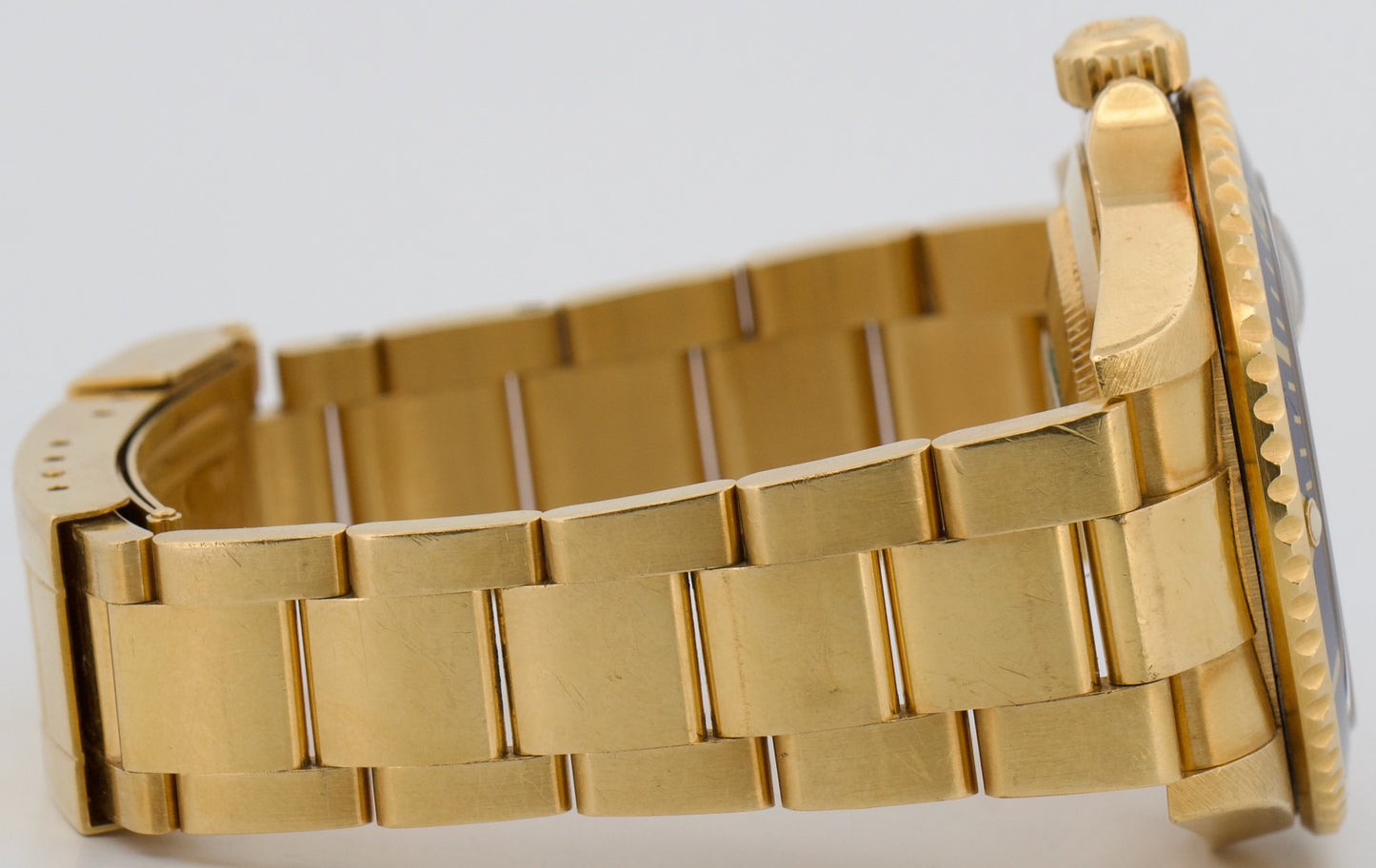 UNPOLISHED Rolex Submariner Date BLUE 18K Yellow Gold NO-HOLES 40mm 16618 Watch