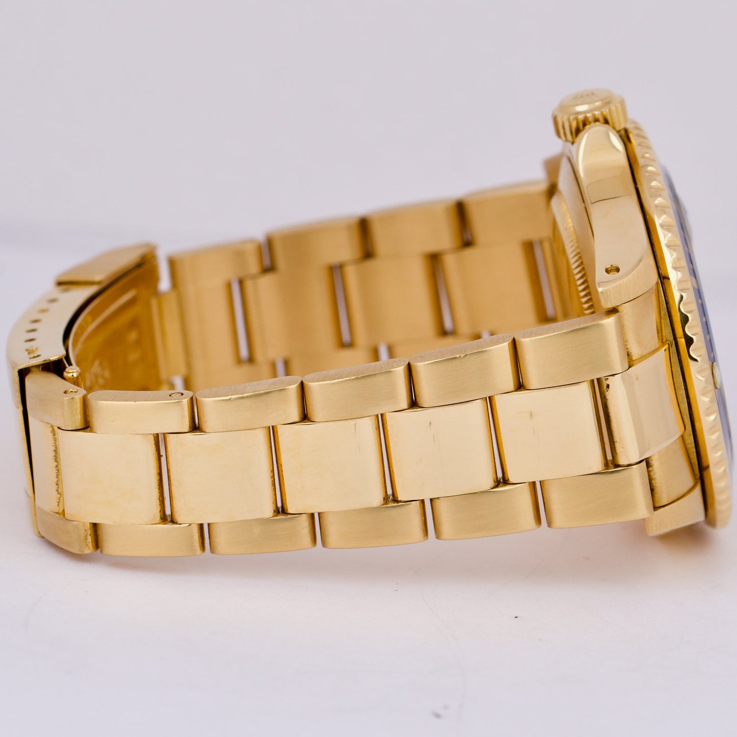 Rolex Submariner Date BLUE 18K Yellow Gold 40mm Oyster Automatic 16618 Watch