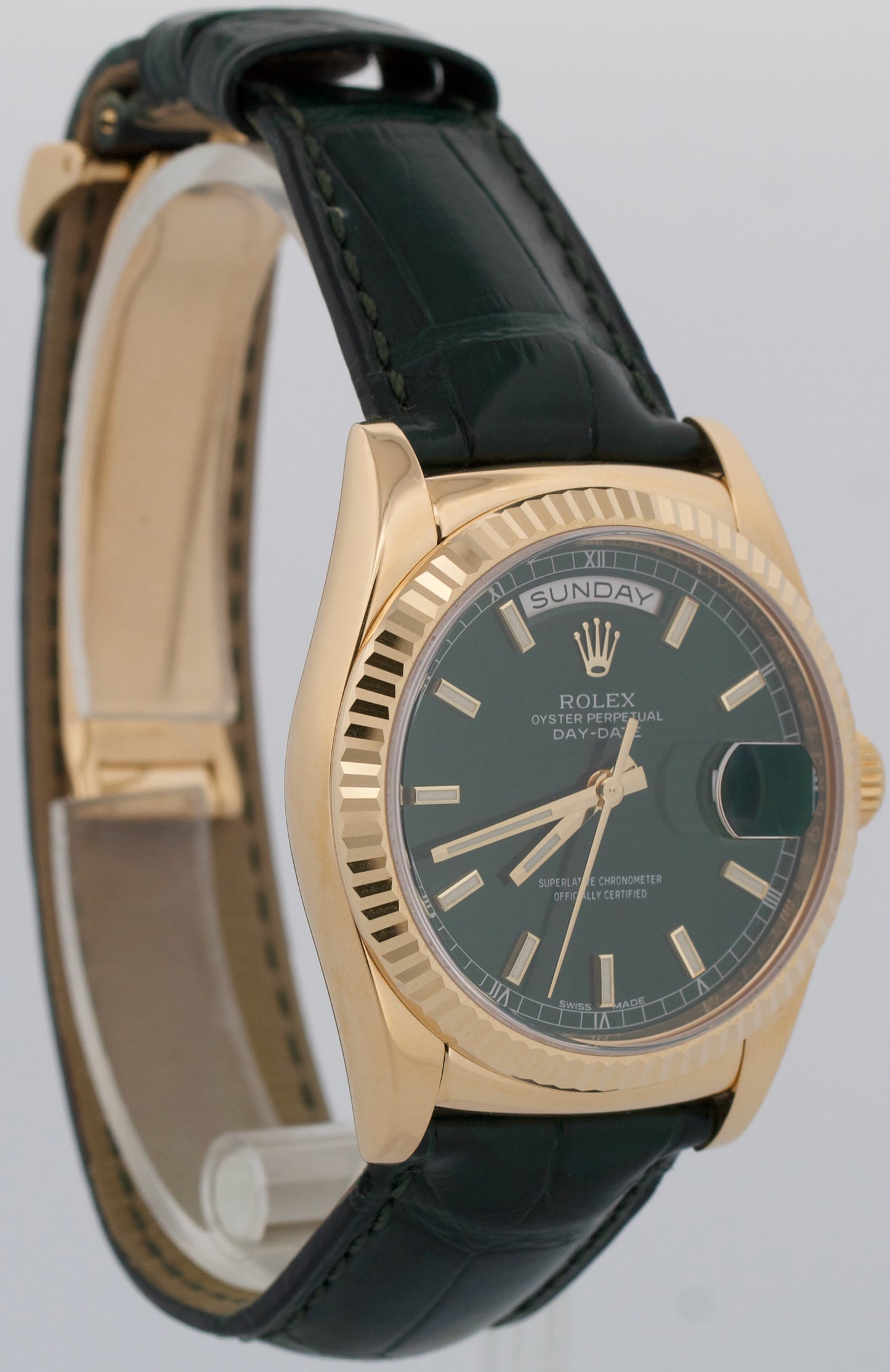 Rolex Day-Date 36 GREEN 18K Yellow Gold FLUTED Leather 36mm 118138 Watch