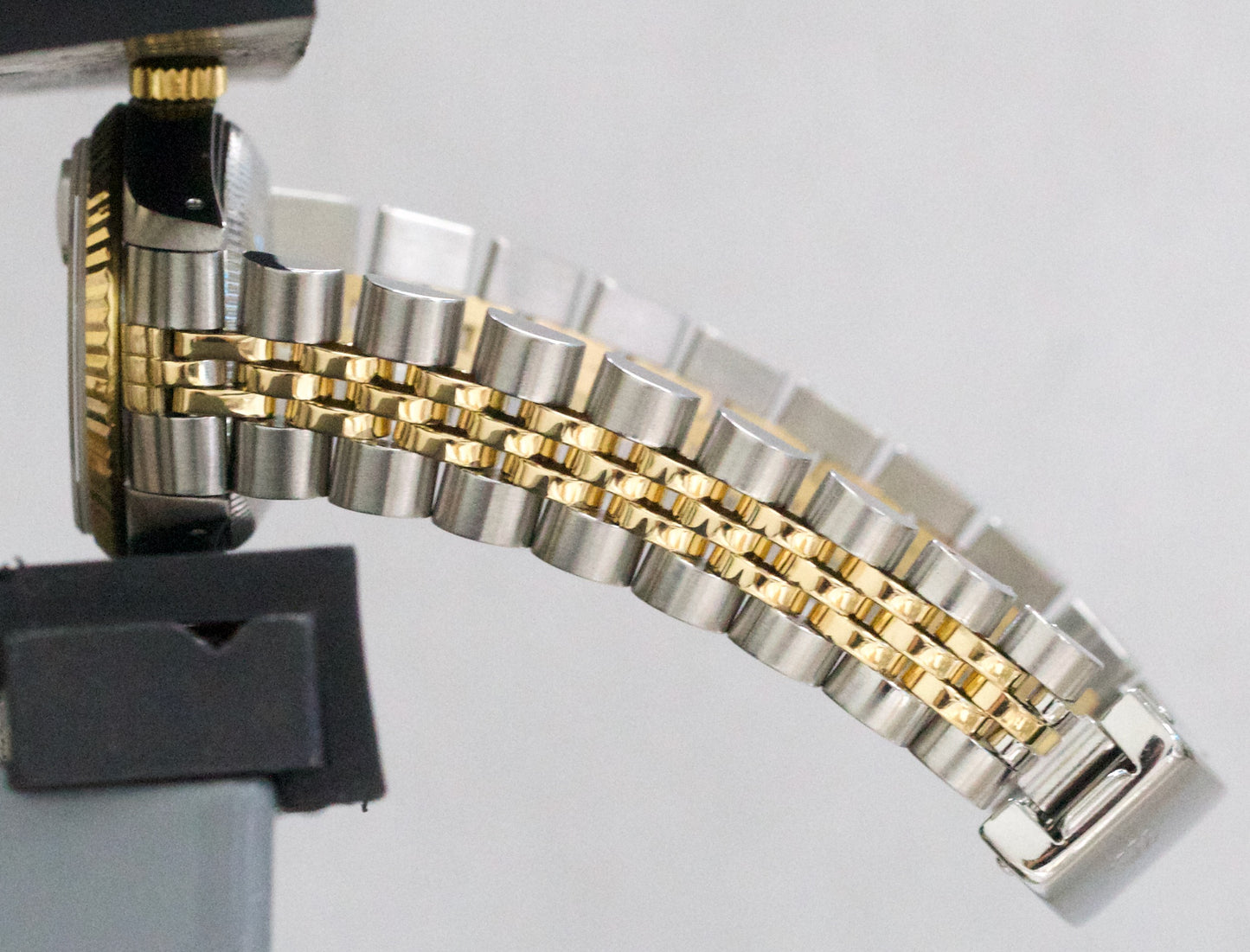PAPERS Rolex DateJust 26mm CHAMPAGNE Two-Tone Fluted 18K JUBILEE Steel 69163 BOX