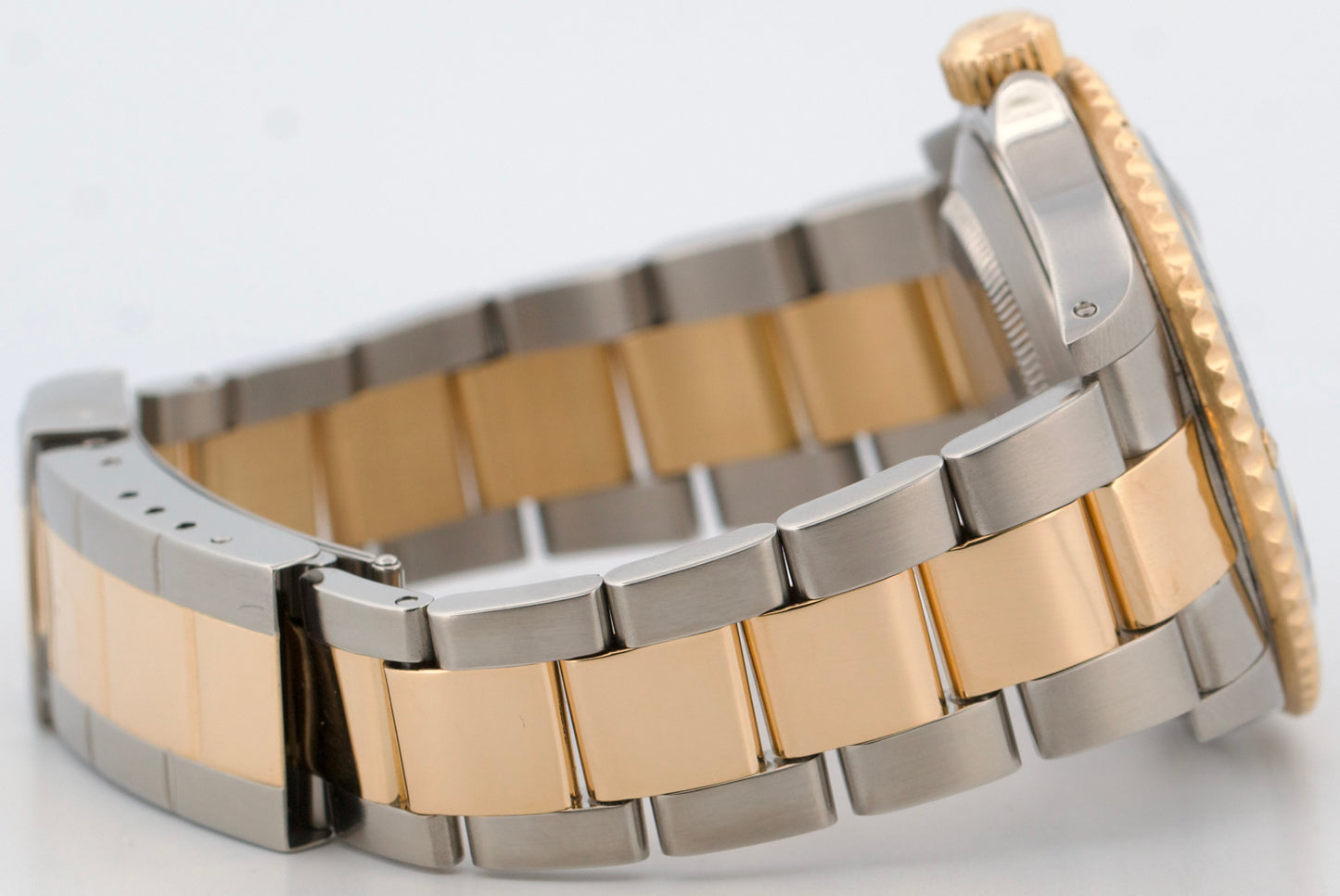 Rolex Submariner Date 40mm BLACK Two-Tone 18K Yellow Gold GOLD BUCKLE 16613
