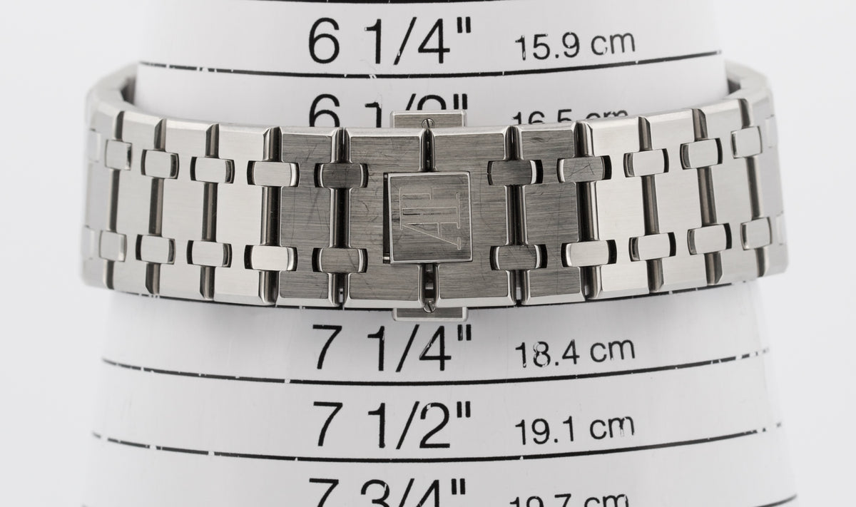 Audemars Piguet Royal Oak 15400ST.OO.1220ST.02 White Stainless Steel 41mm Watch