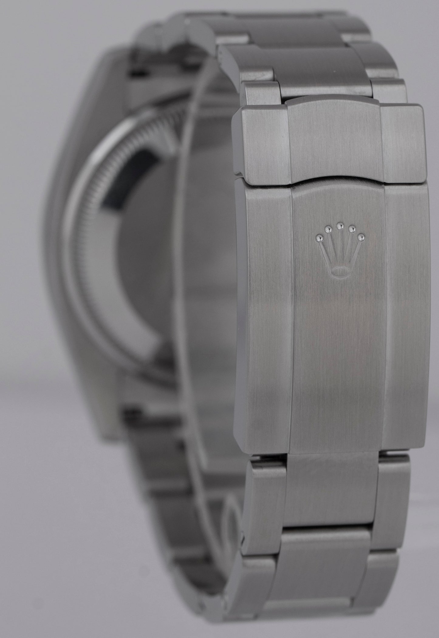 MINT Rolex Oyster Perpetual 39mm White Stainless Smooth Steel Watch 114300
