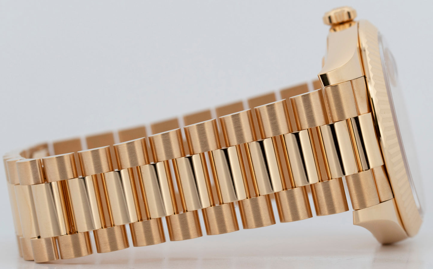NEW 2026 PAPERS Rolex Day-Date President 40mm CHAMPAGNE 18K Gold 228238 BOX