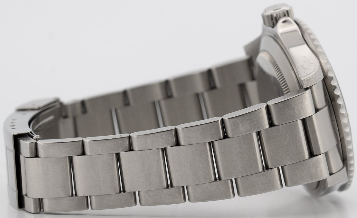 Unpolished 2010 Rolex Submariner 16610 Black Rehaut No-Holes 40mm Box Papers