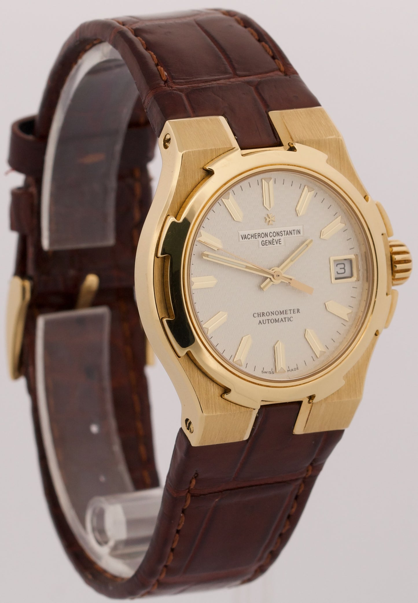 PAPERS Vacheron Constantin Overseas 35mm WHITE 18K Gold 42052/000J-8967 BOX