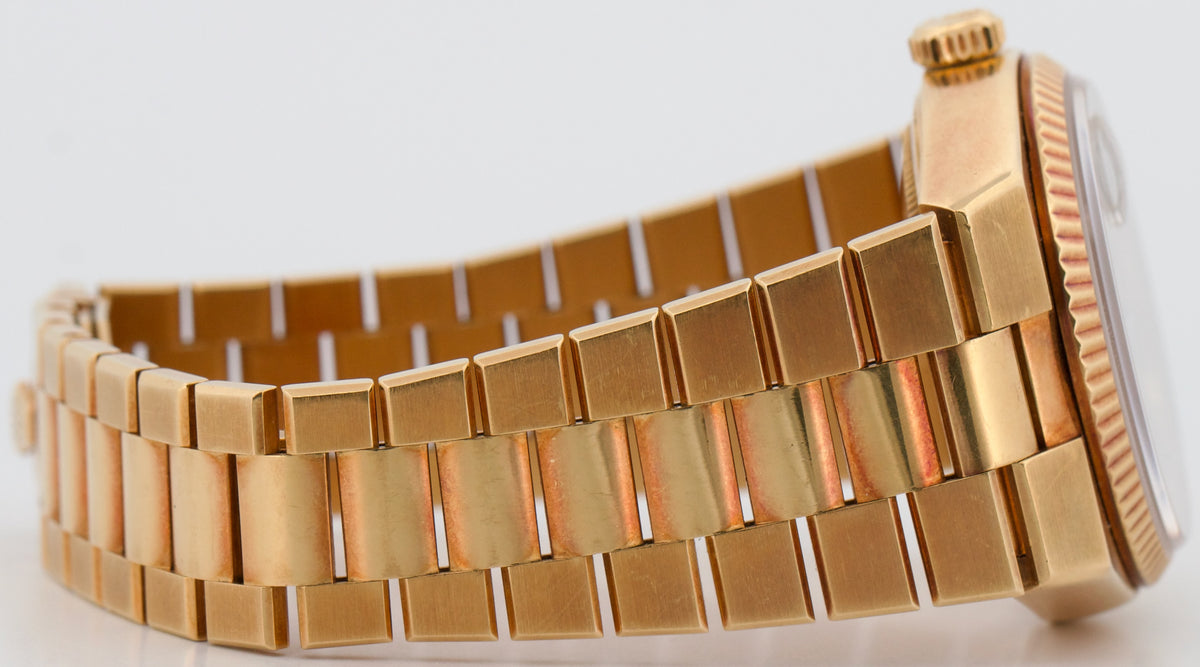 Rolex OysterQuartz Day-Date 18K Factory Blue Computer Arabic 19018 Box Papers
