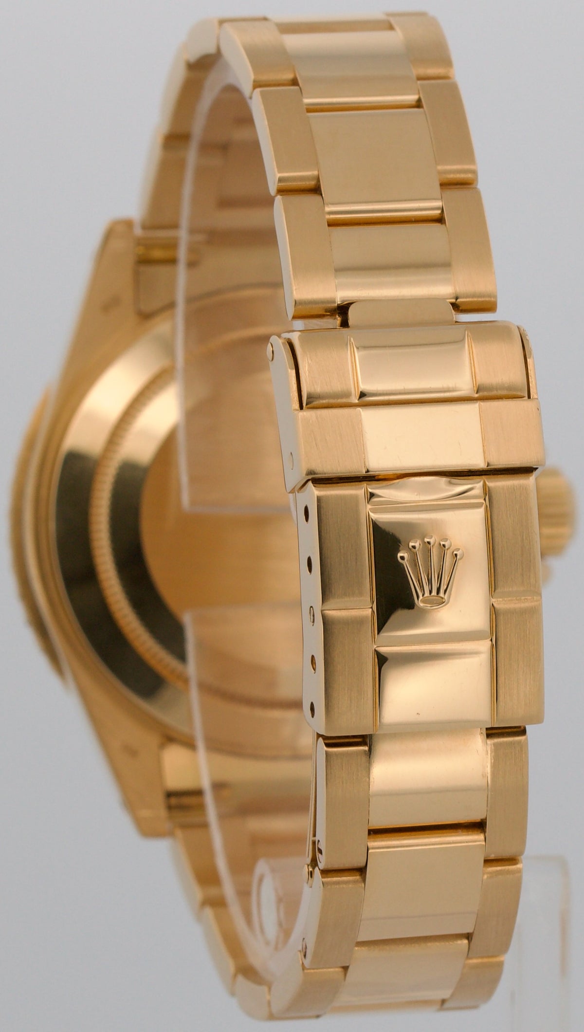 1991 Rolex Yacht-Master 16628 White 18K Yellow Gold 40mm Oyster Automatic Watch