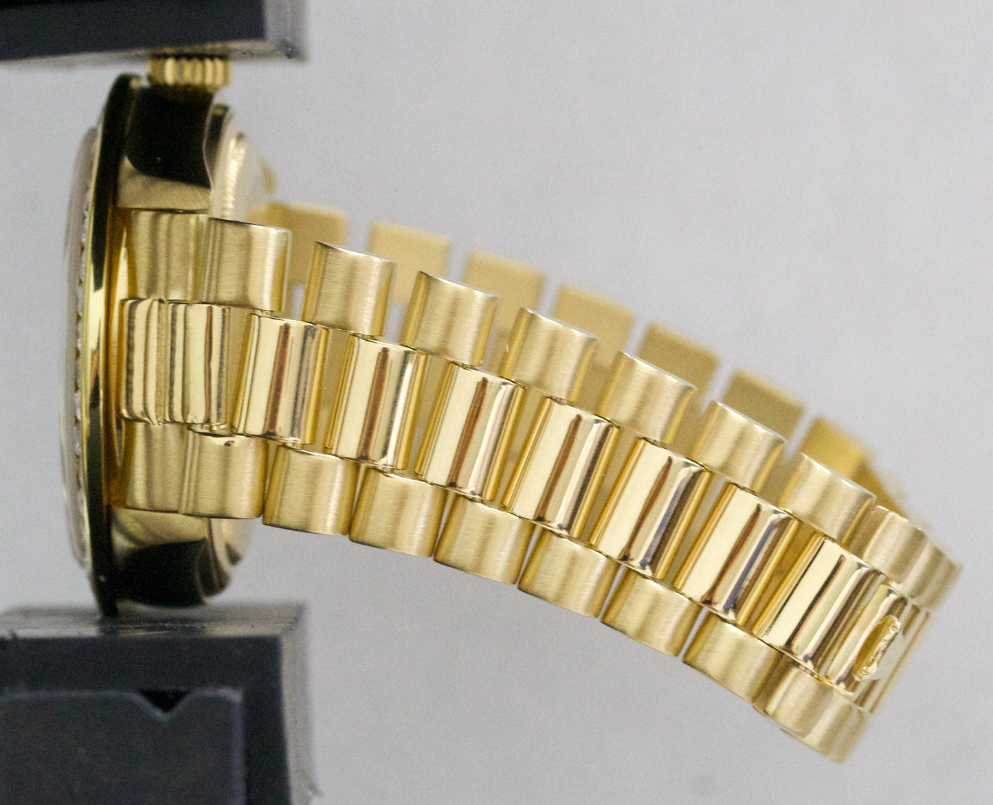 VINTAGE Rolex Day-Date President CHAMPAGNE DIAMOND 36mm 18K Yellow Gold 18038