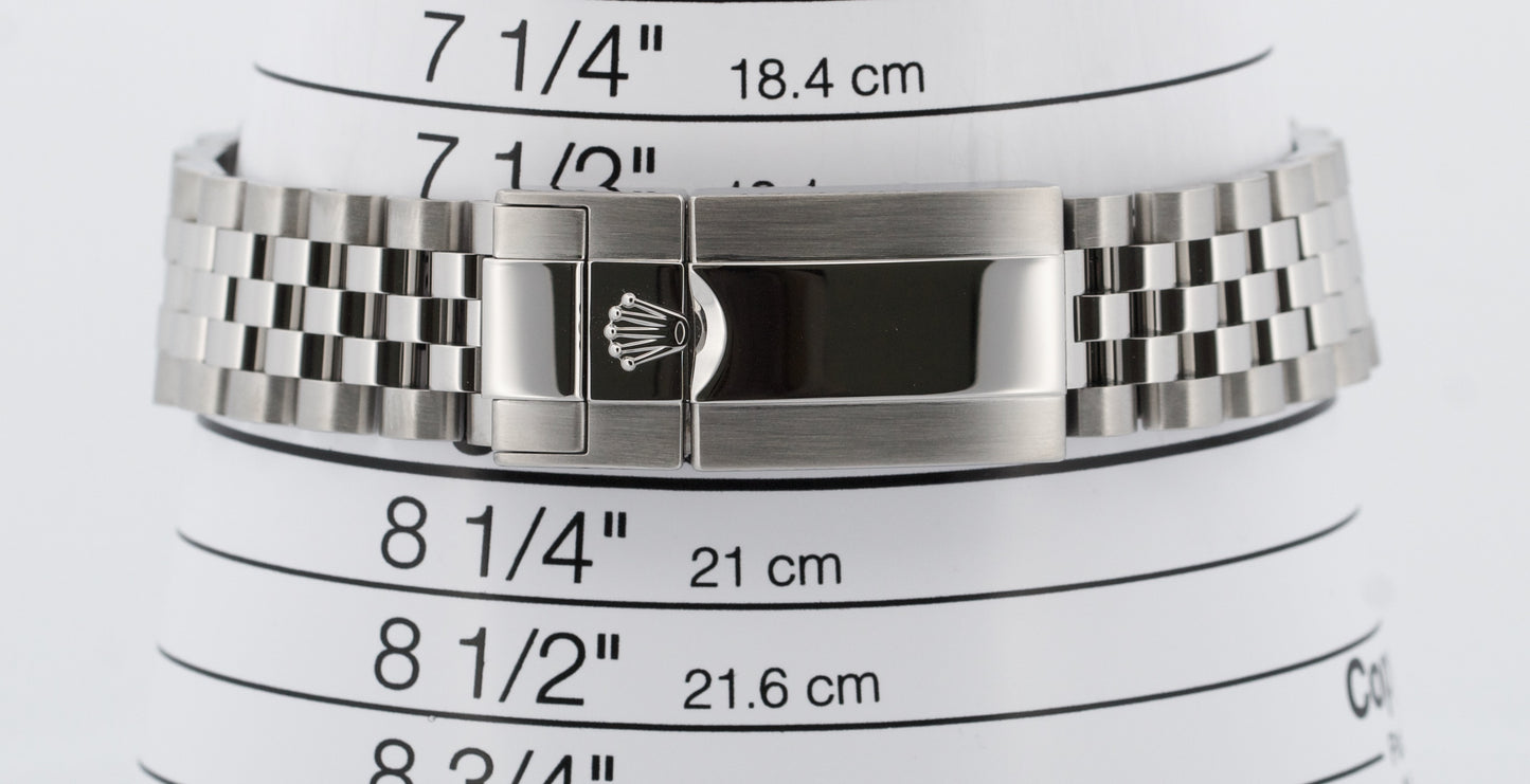 2021 PAPERS Rolex GMT-Master II BATGIRL 40mm Blue Steel JUBILEE 126710 BLNR BOX