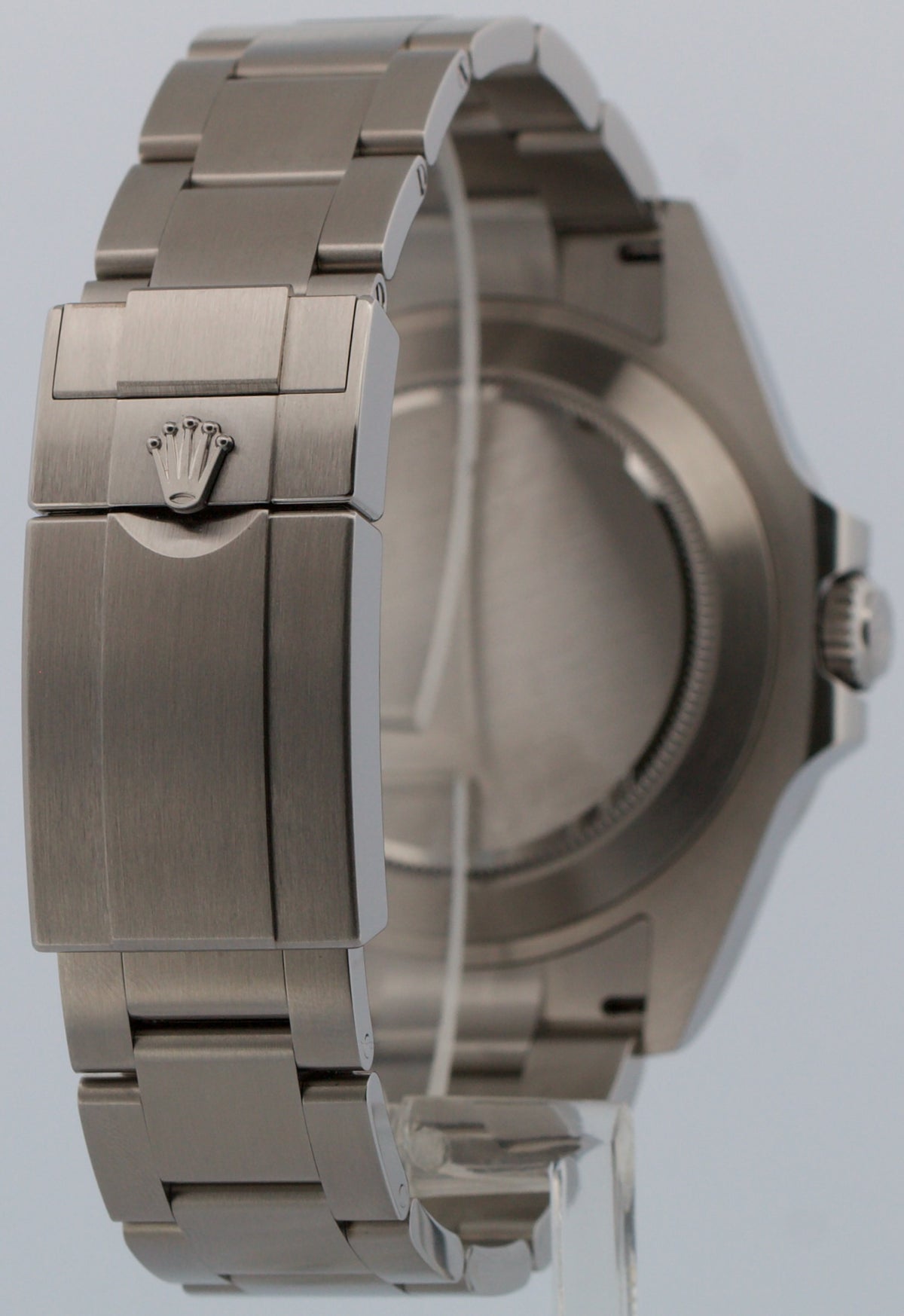 New 2024 Rolex Explorer II 226570 Polar White Stainless Steel 42mm Box Papers