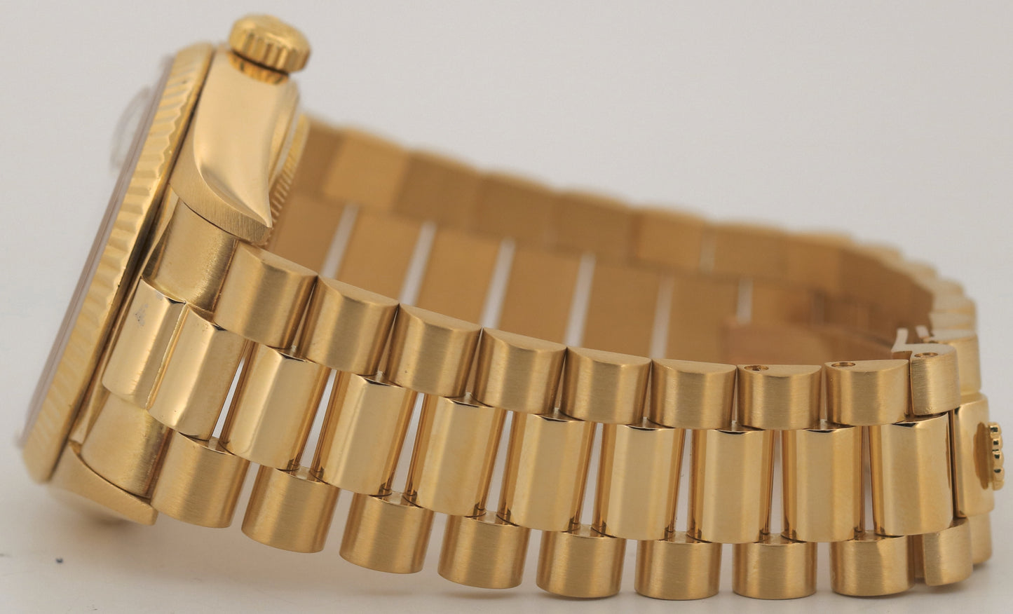 1986 Rolex Day-Date President WHITE ROMAN 36mm 18K Yellow Gold 18038 Watch