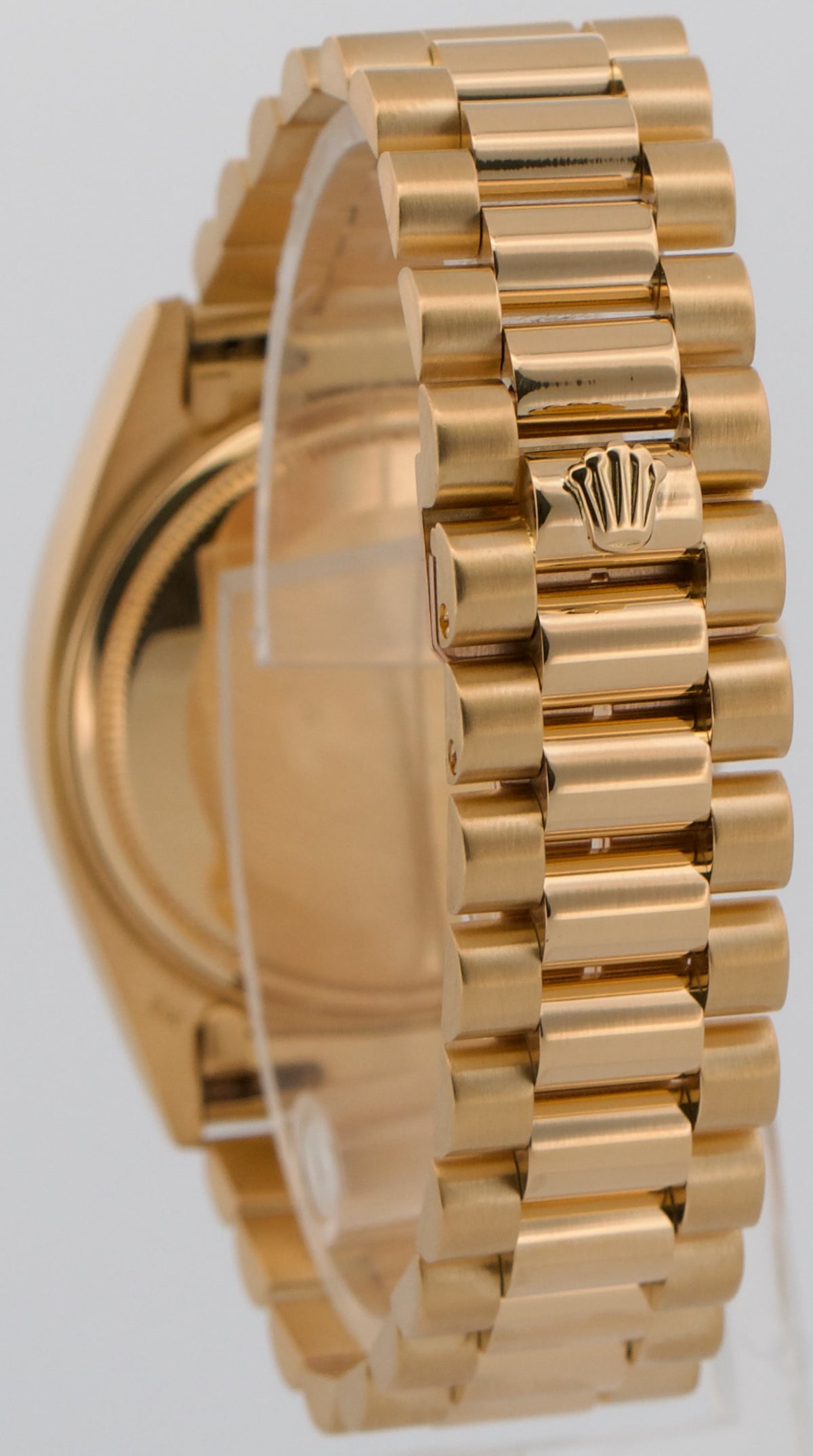 1981 Rolex Day-Date President 18038 Black Fluted 18K Yellow Gold 36mm Watch