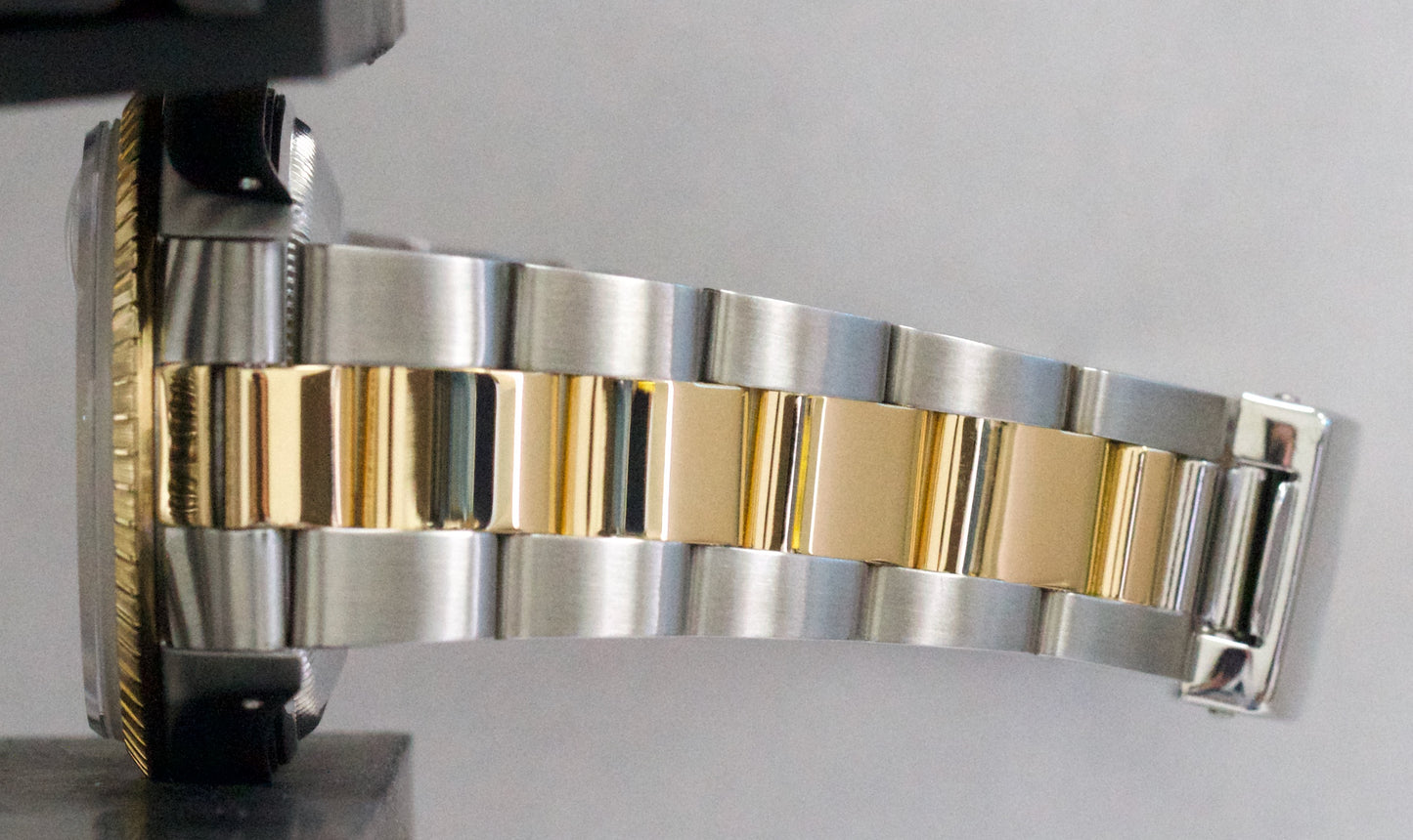 PAPERS Rolex Oyster Perpetual Date 34mm BLACK 18K Yellow Gold OYSTER 15233 BOX