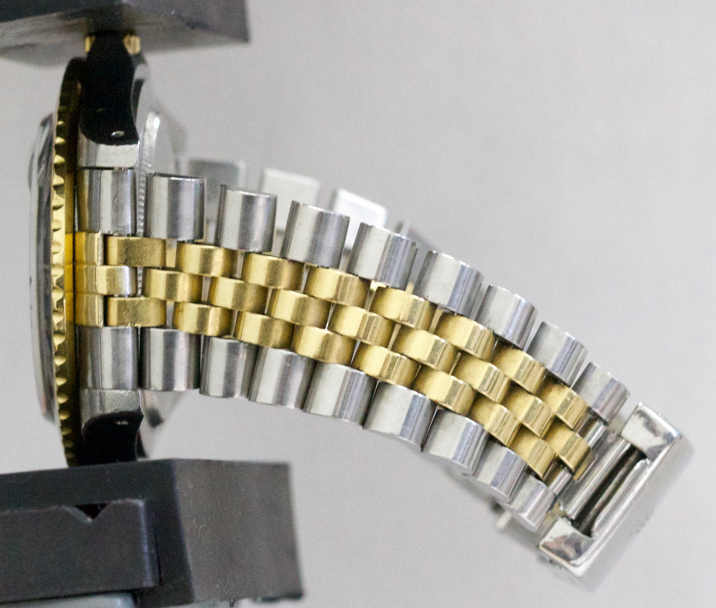 UNPOLISHED Rolex GMT-Master Black 40mm Two Tone 18K Yellow Gold JUBILEE 16753