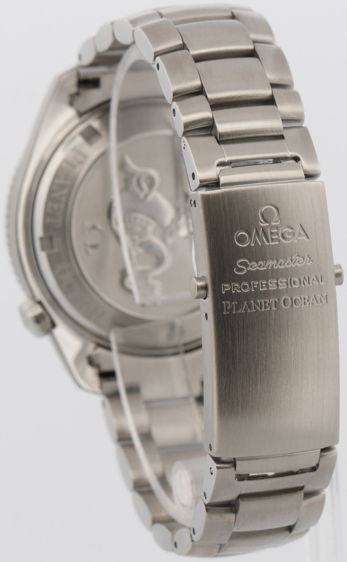 2010 Omega Seamaster Planet Ocean 2201.50.00 Black Steel 42mm Watch Box Papers