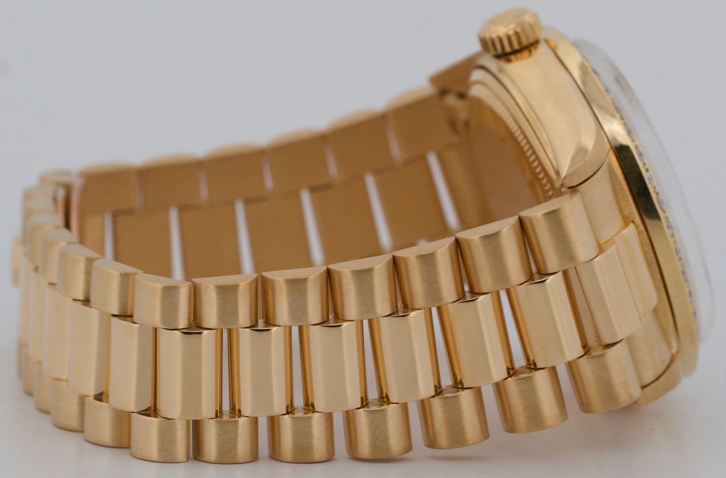 Rolex Day-Date President CHAMPAGNE 36mm DIAMOND BEZEL 18K Yellow Gold Watch 1803