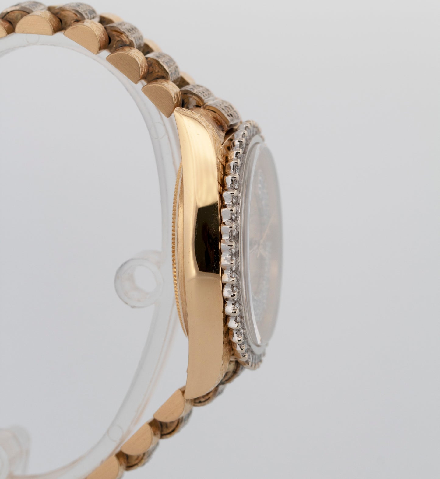 Rolex Day-Date President DIAMOND CHAMPAGNE 18K Yellow Gold 36mm 18038 Watch