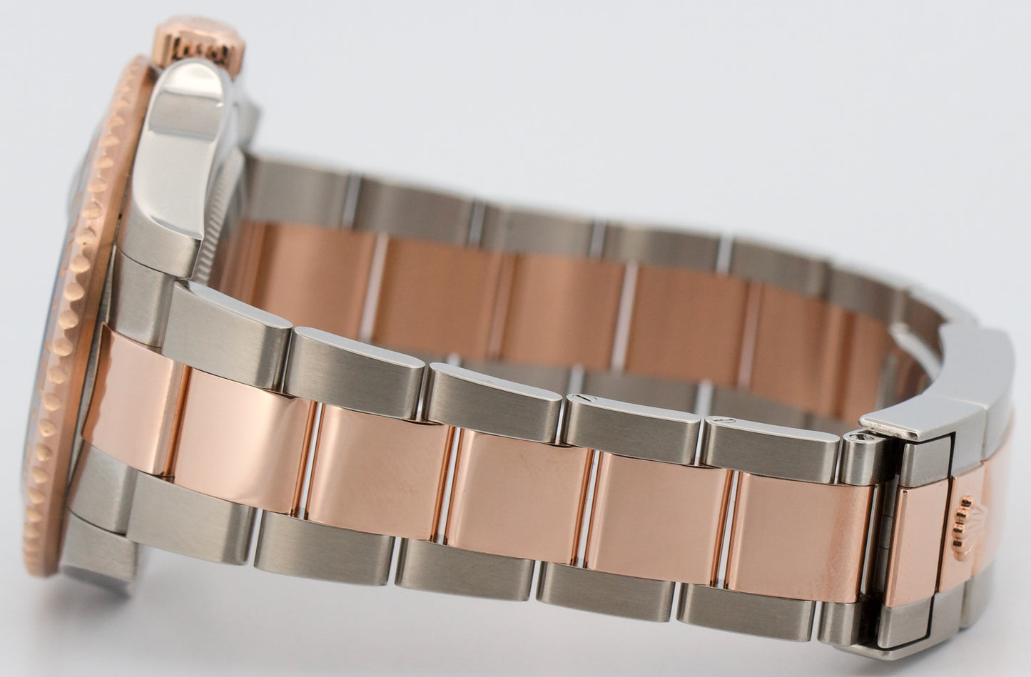 Rolex GMT-Master II ROOT BEER Brown Black 18K Rose Gold 40mm 126711 CHNR Watch