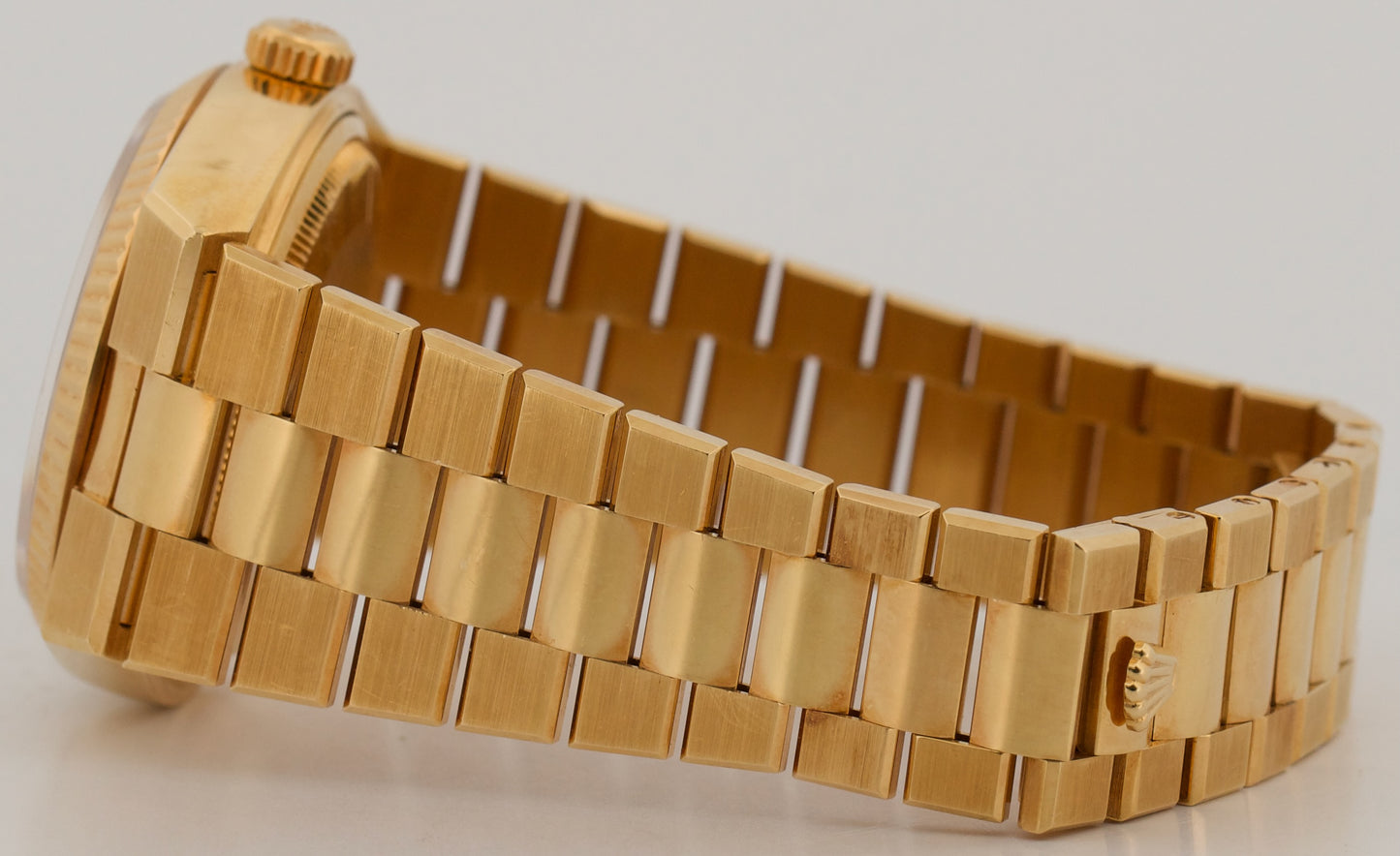 UNPOLISHED 2026 RSC Rolex OysterQuartz Day-Date CHAMPAGNE 36mm 18K Gold 19018