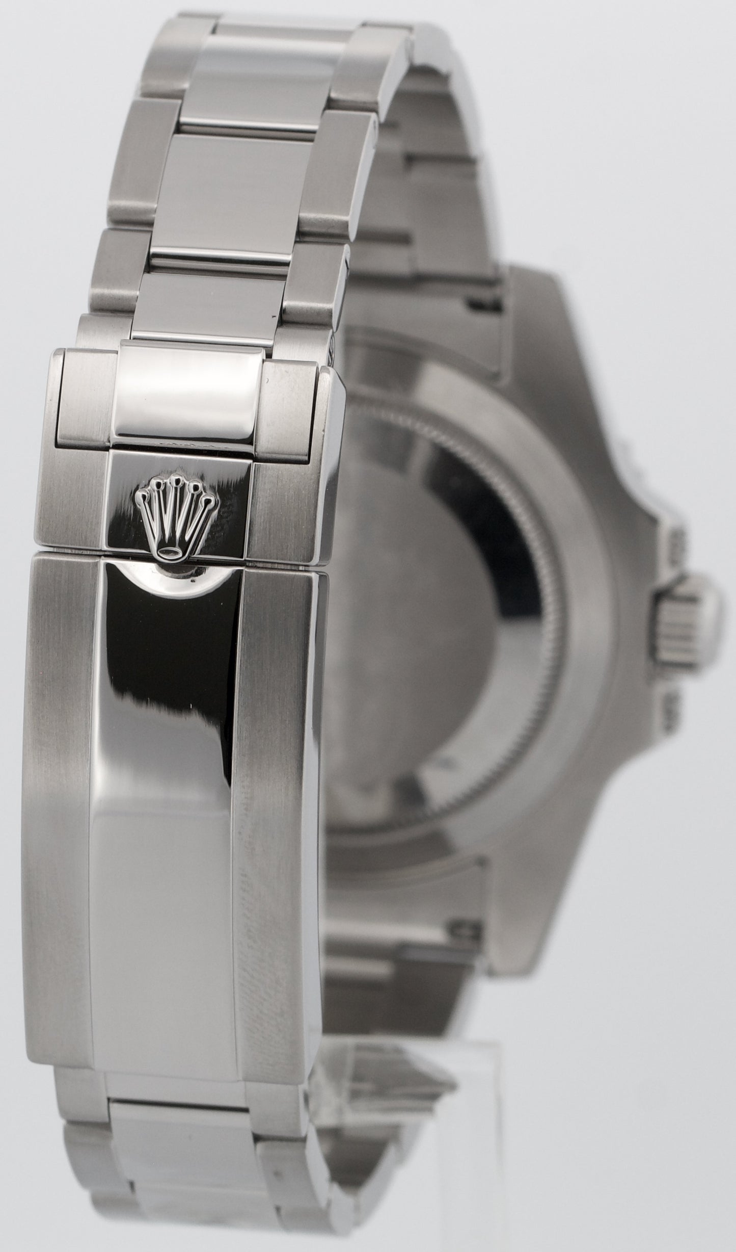 Rolex Submariner Date BLUE DIAMOND SAPPHIRE Stainless Steel 40mm Watch 116610