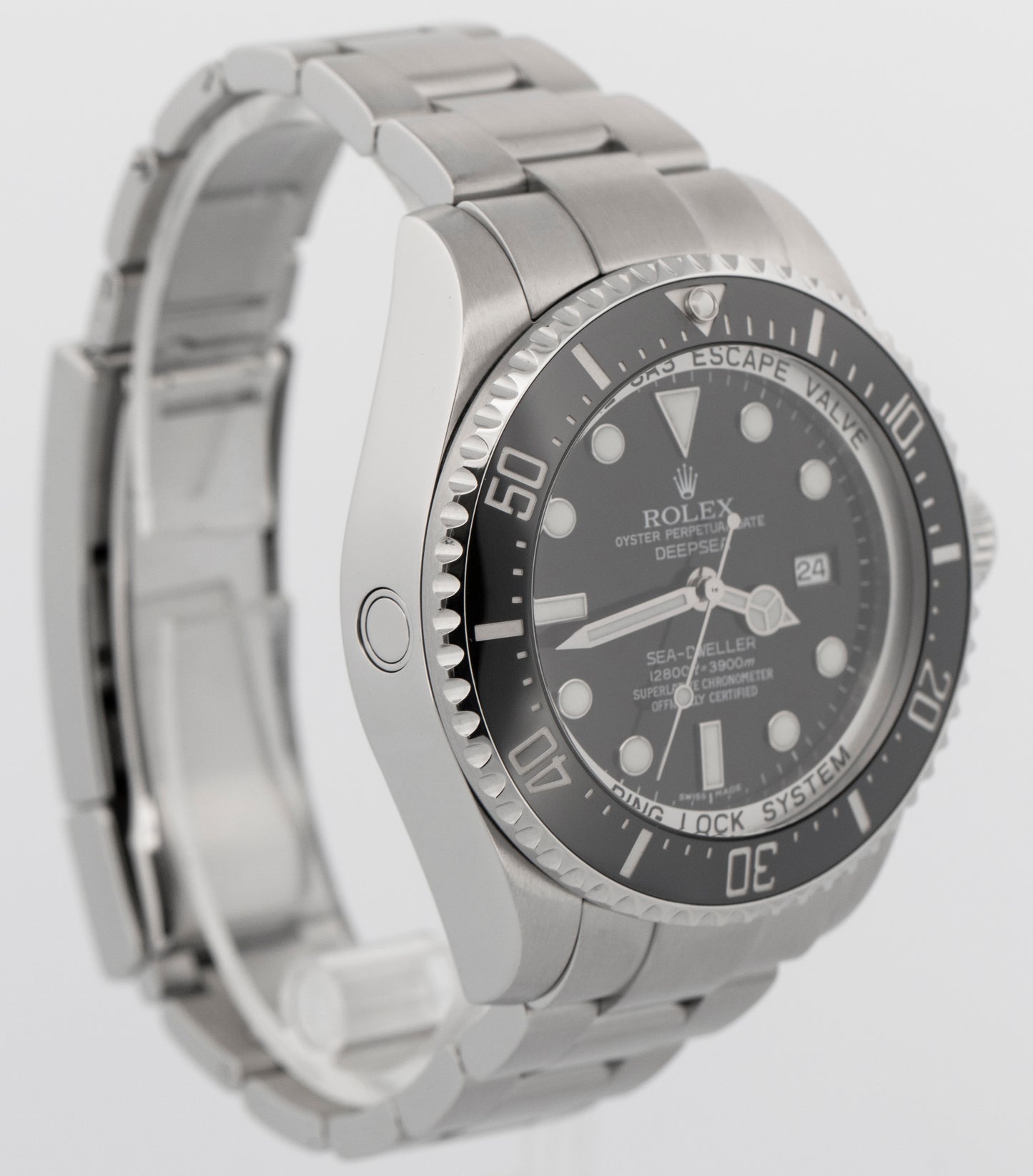 Rolex Sea-Dweller Deepsea BLACK Stainless Steel 44mm Oyster 116660 Watch