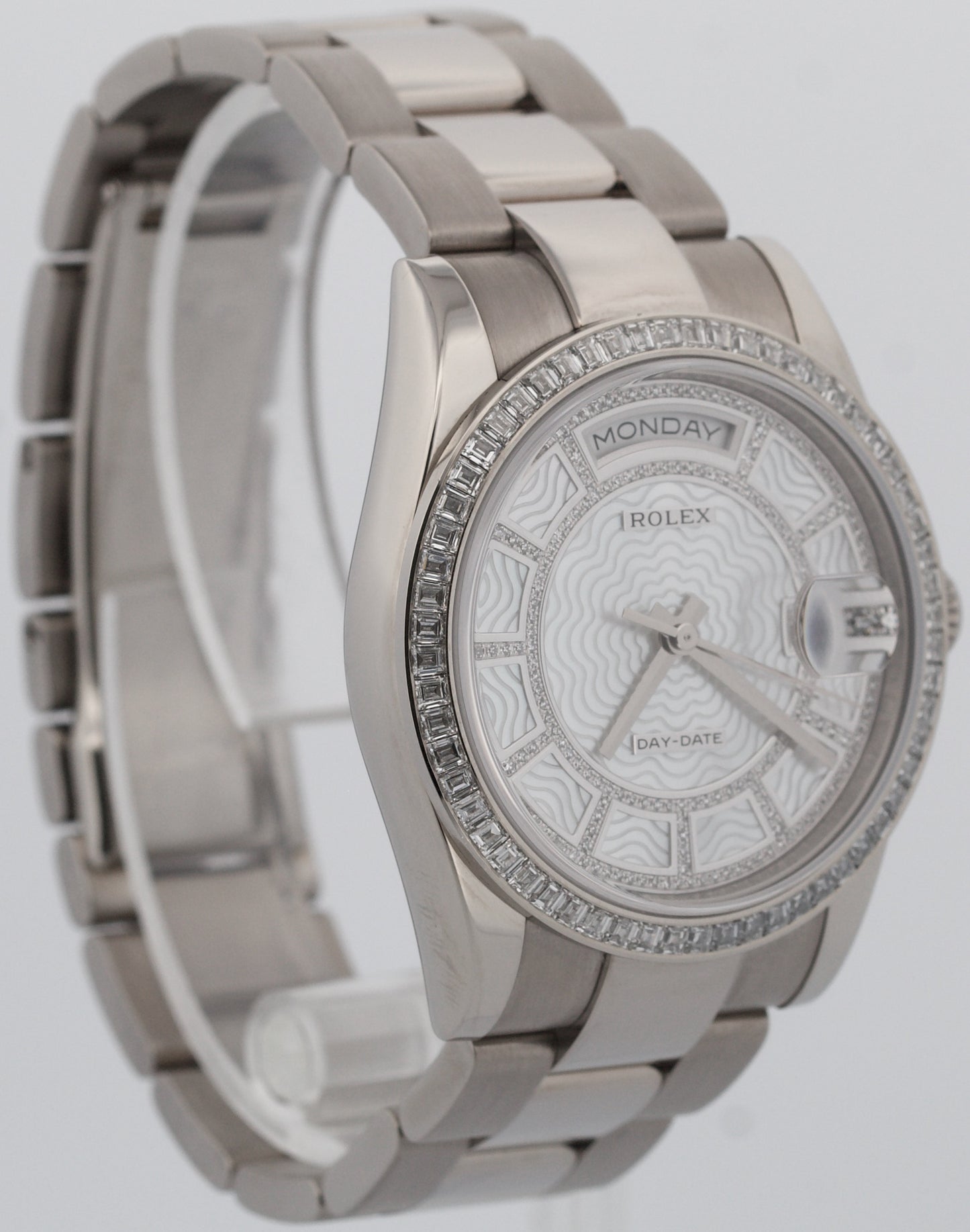 PAPERS Rolex Day-Date President MOP DIAMOND CAROUSEL 36mm 18K Gold 118399BR BOX