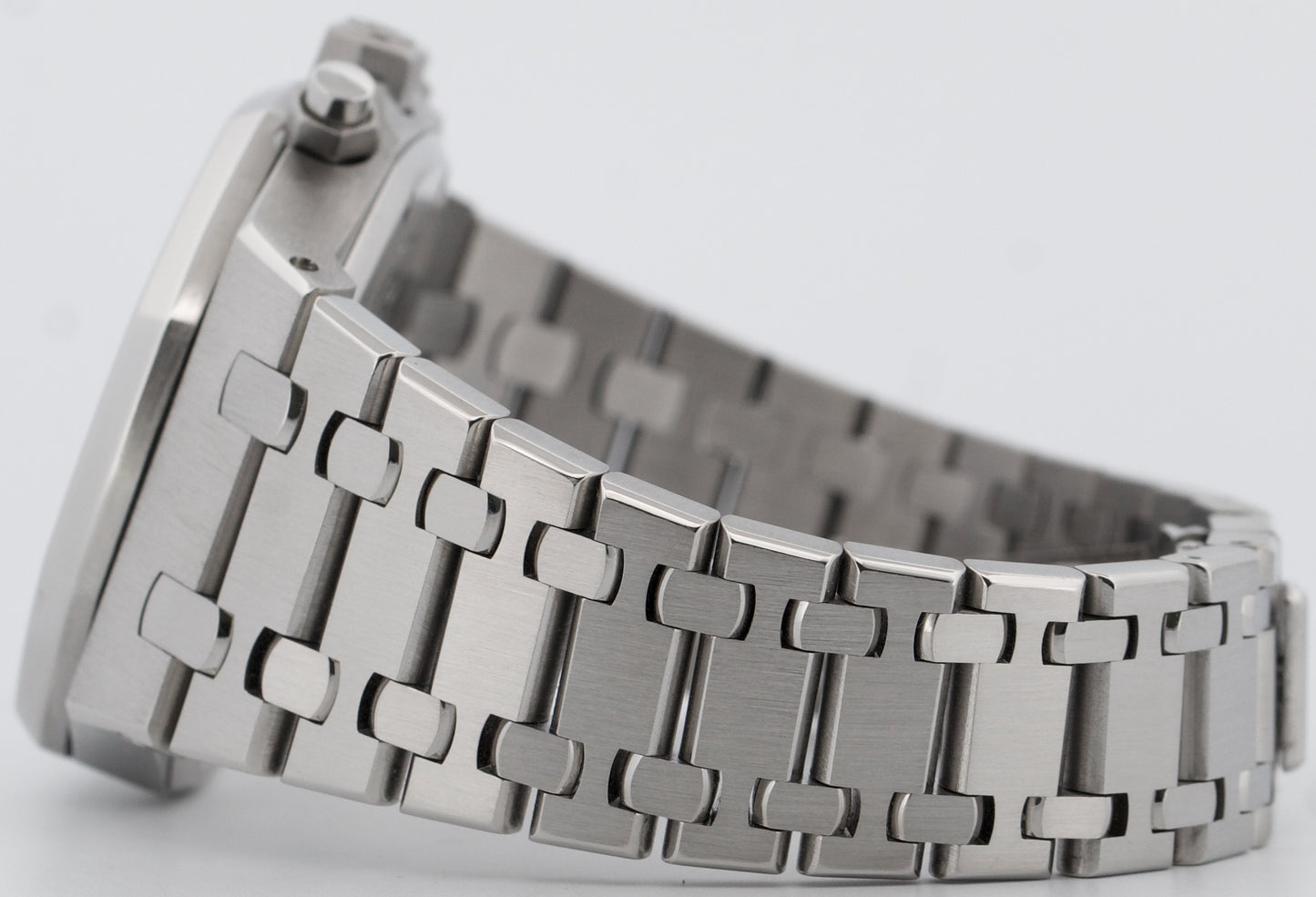 Audemars Piguet Royal Oak Chronograph WHITE Stainless 39mm 25860ST.OO.1110ST.05