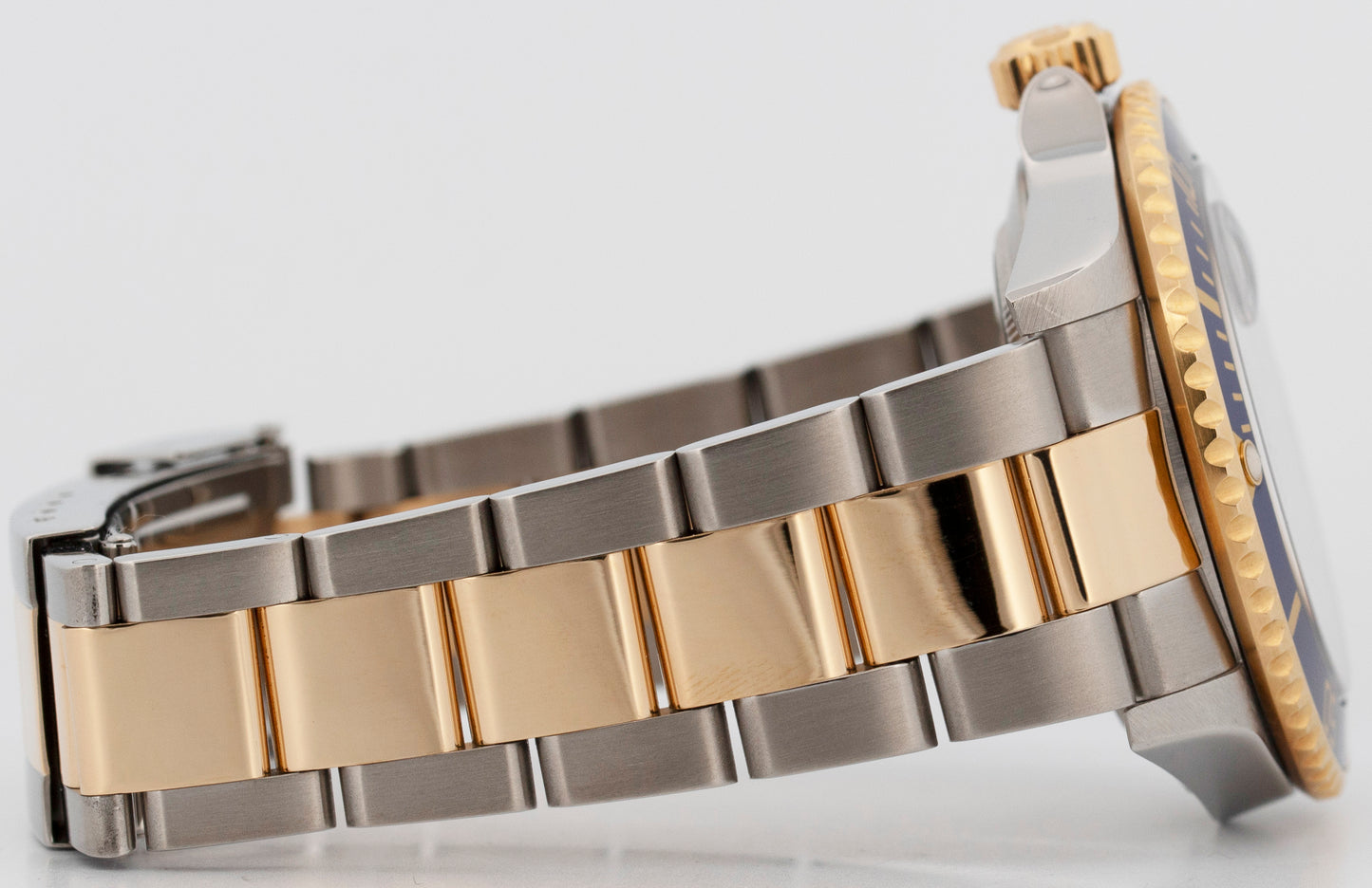 Rolex Submariner Date 40mm BLUE 18K Gold No-Holes GOLD BUCKLE Steel 16613 Watch