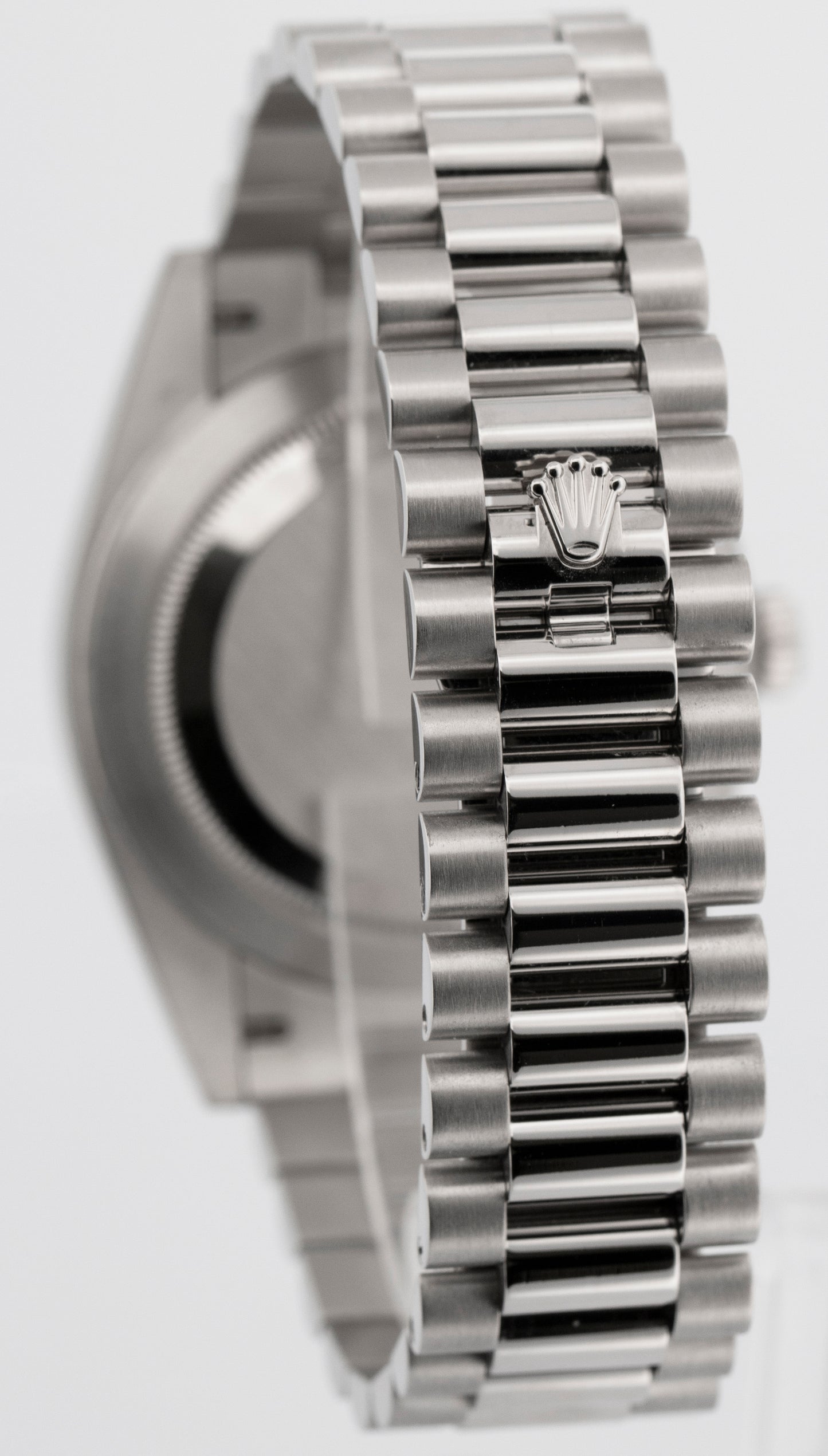 PAPERS Rolex Day-Date President 40mm Platinum Blue Quadrant Glacier 228206 BOX