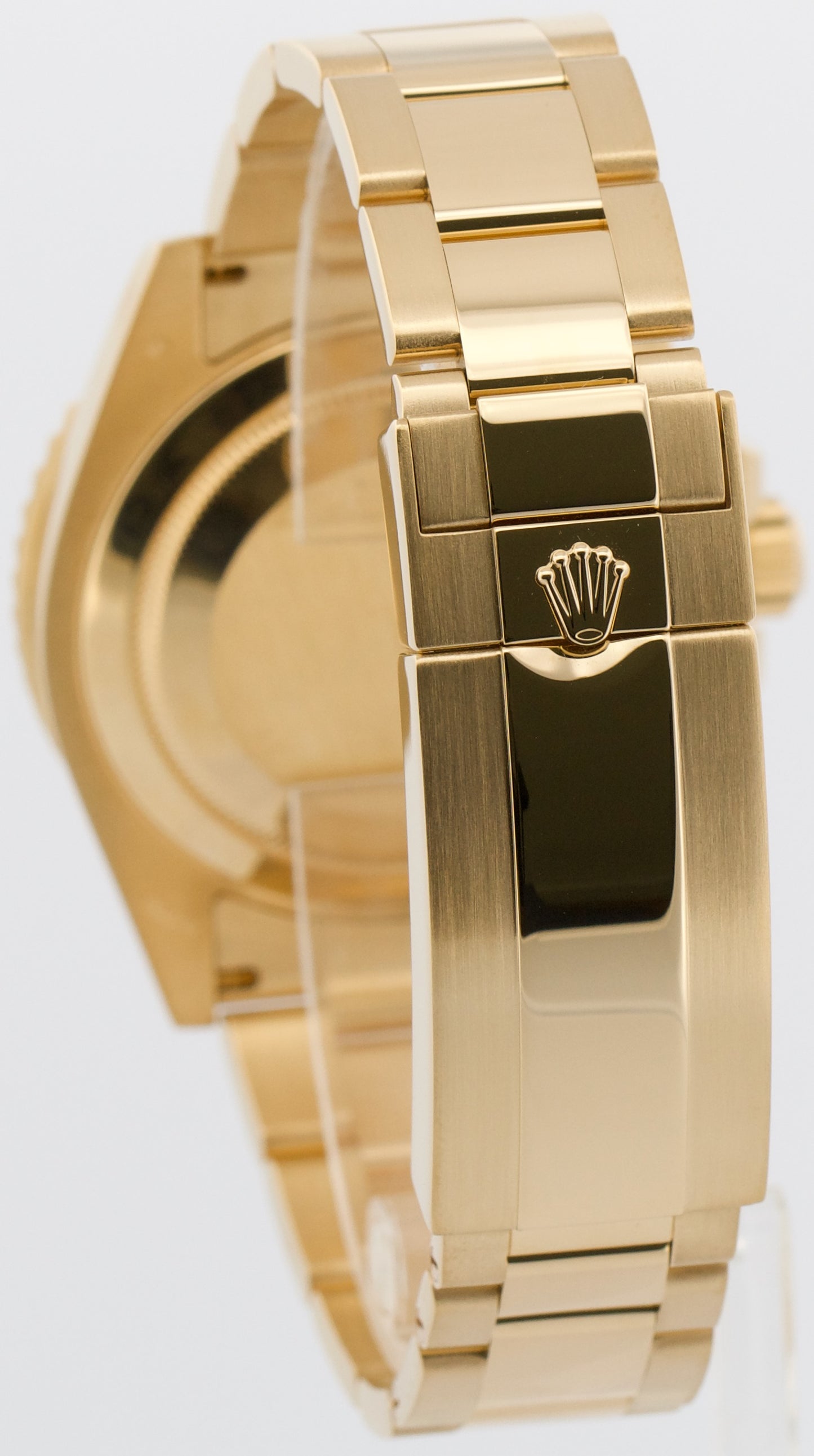 2022 PAPERS Rolex Submariner Date 41 BLACK 18K Yellow Gold Watch 126618 LN BOX