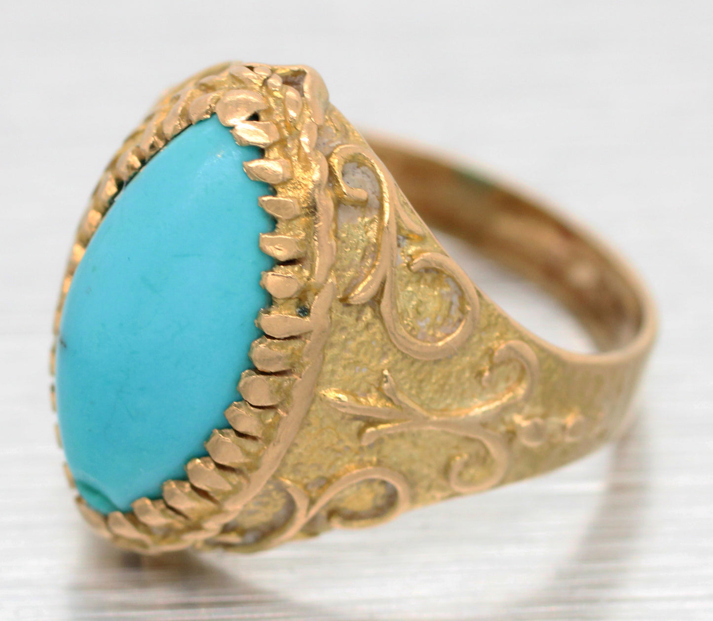 Vintage Italian Marquise Cut Turquoise Cocktail Ring - 18k Yellow Gold