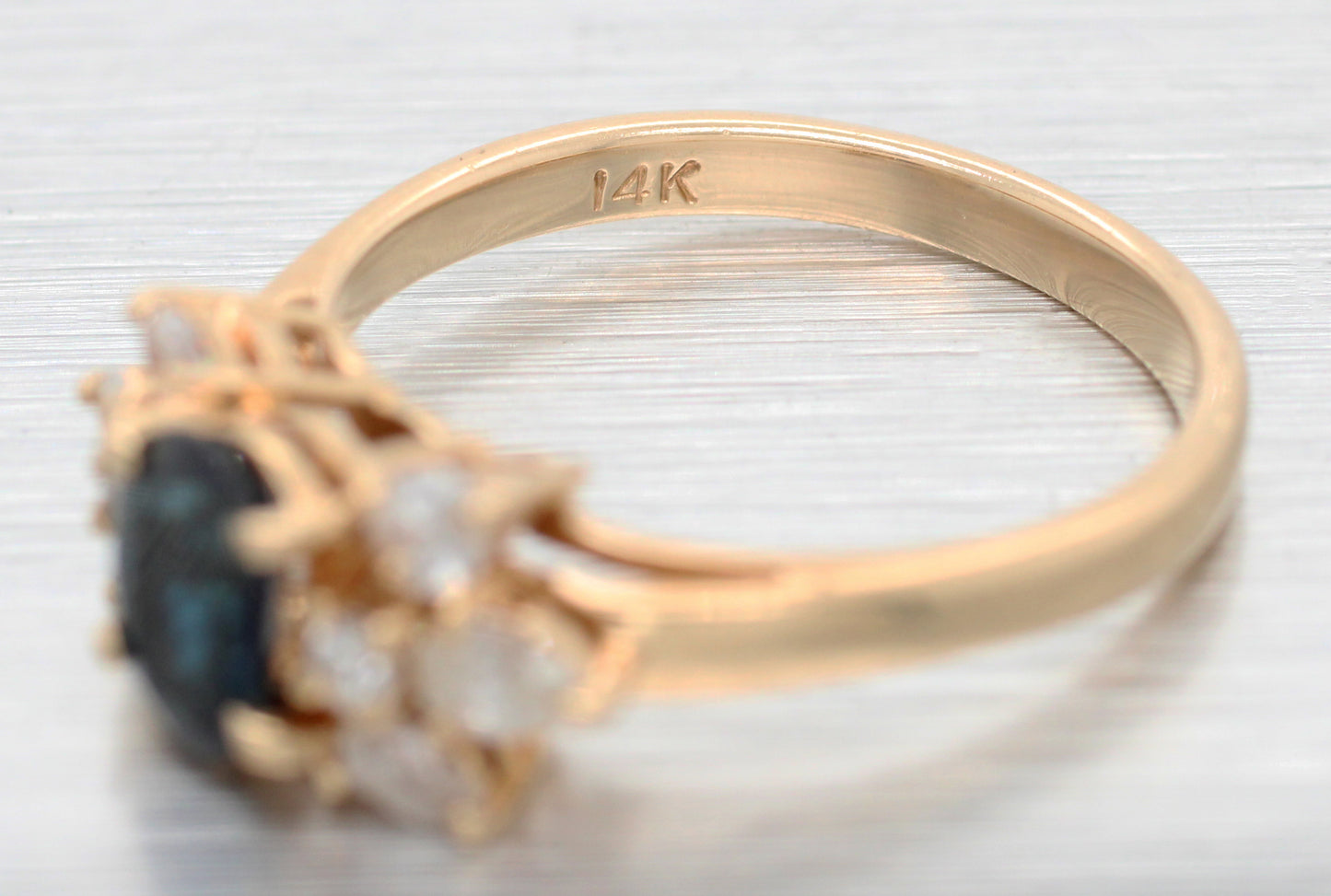 Vintage Oval Cut Blue Sapphire & Diamond Band Ring - 14k Yellow Gold
