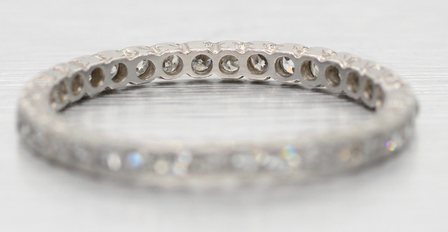 Antique Art Deco 0.20ctw Single Cut Diamond Wedding Band Ring - Platinum
