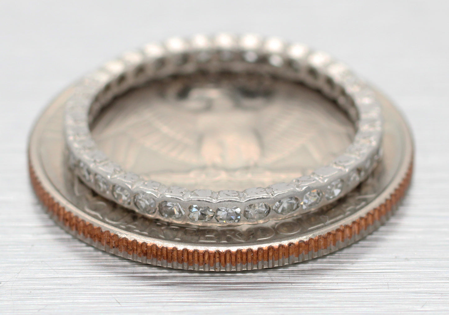 Antique Art Deco 0.20ctw Single Cut Diamond Wedding Band Ring - Platinum