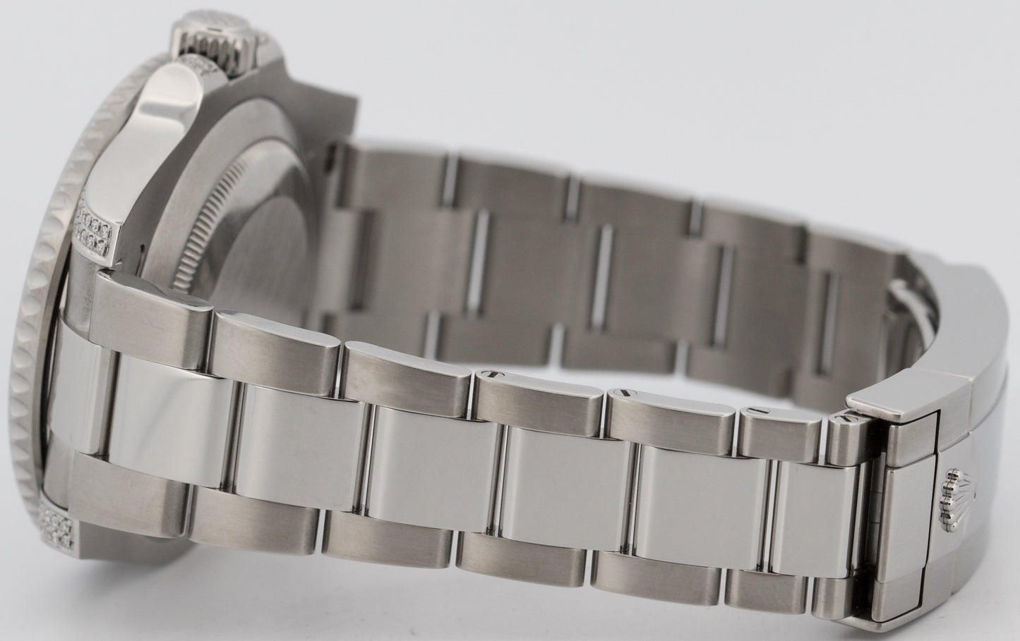 Rolex Submariner Date BLUE DIAMOND SAPPHIRE Stainless Steel 40mm Watch 116610