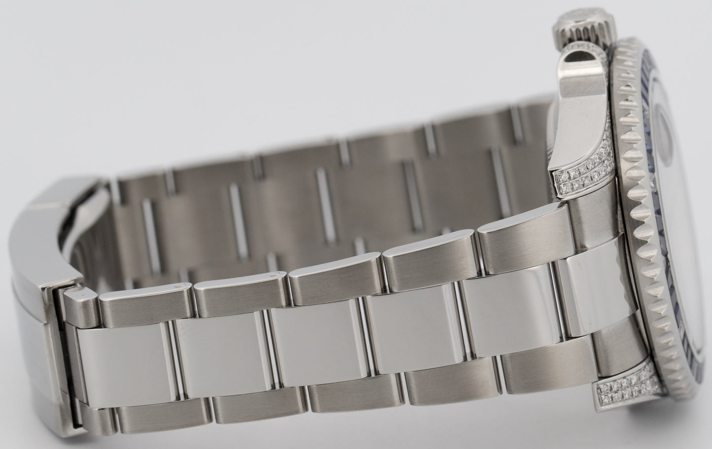 Rolex Submariner Date BLUE DIAMOND SAPPHIRE Stainless Steel 40mm Watch 116610