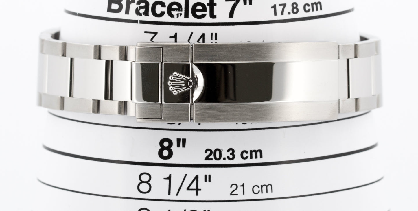 Rolex Submariner Date BLUE DIAMOND SAPPHIRE Stainless Steel 40mm Watch 116610