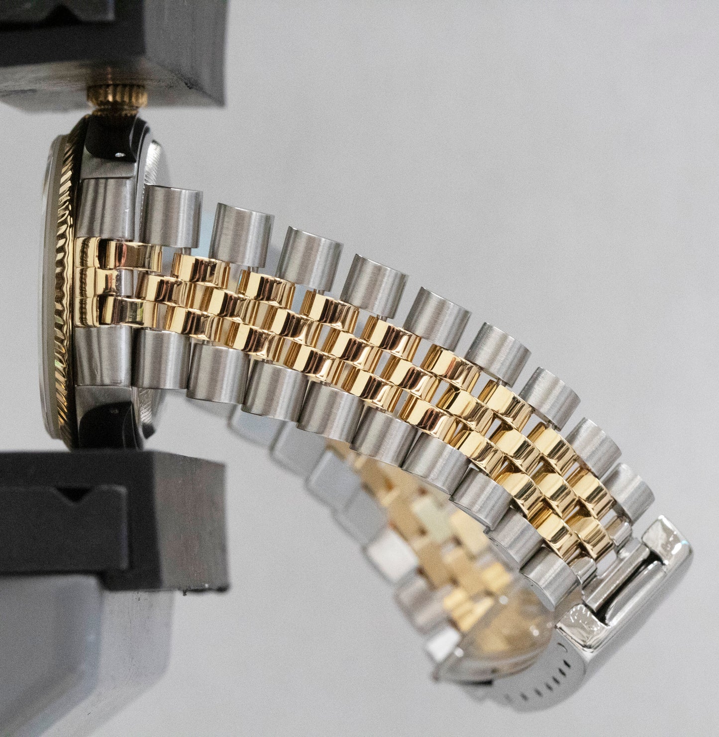 Rolex DateJust 36mm Black Tapestry Two-Tone Jubilee 18K Yellow Gold Watch 16013