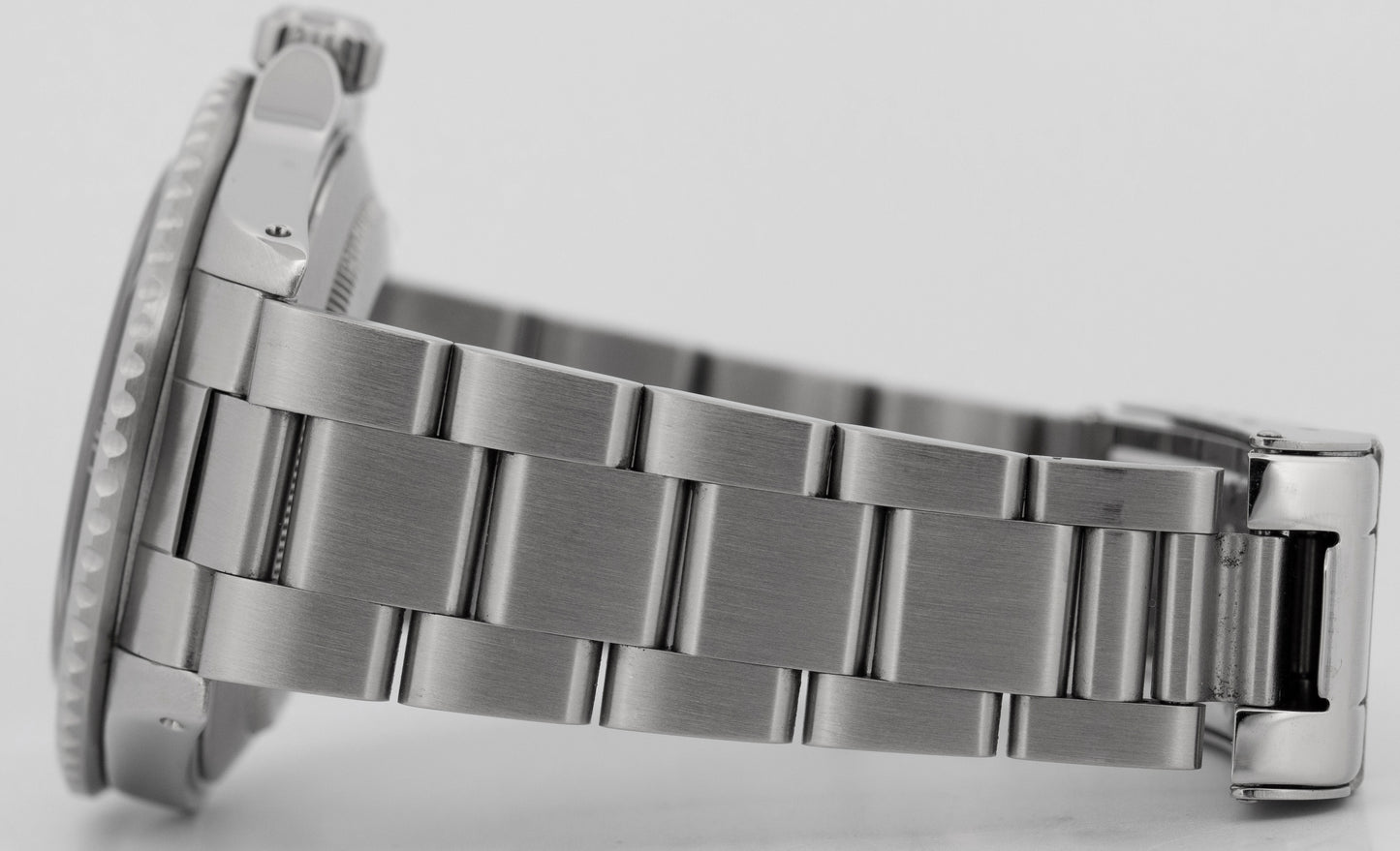 PAPERS Rolex Submariner Date BLACK Steel No-Holes 40mm 16610 LN Watch BOX